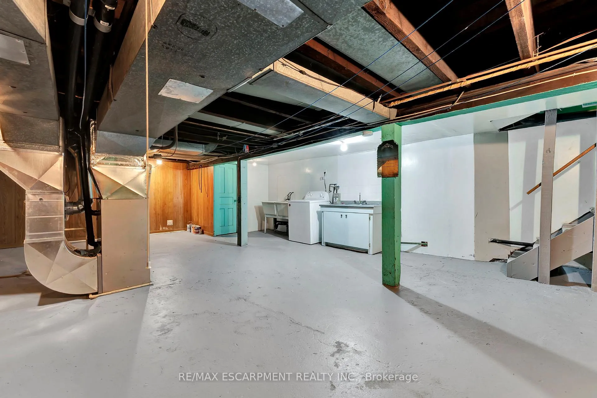Photo 40 of 198 Macnab Street N, Hamilton, Central — HOMEH
