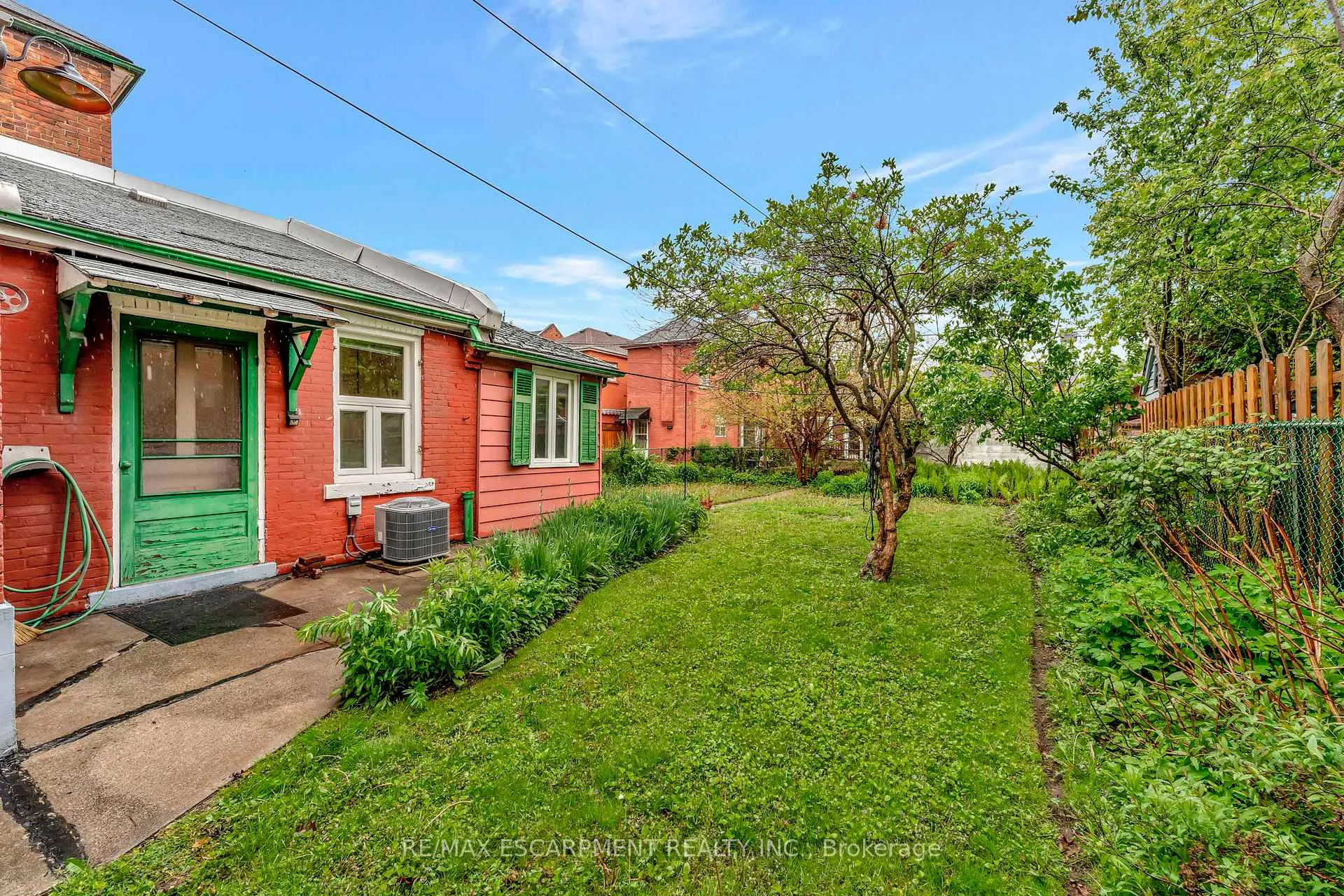 Photo 41 of 198 Macnab Street N, Hamilton, Central — HOMEH