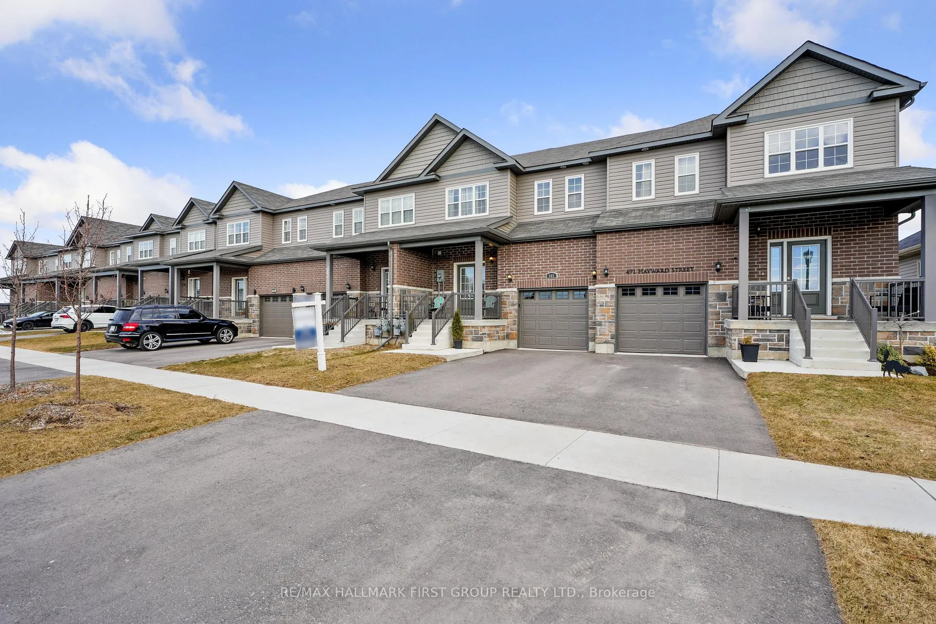 Photo 2 of 489 Hayward Street, Cobourg — HOMEH