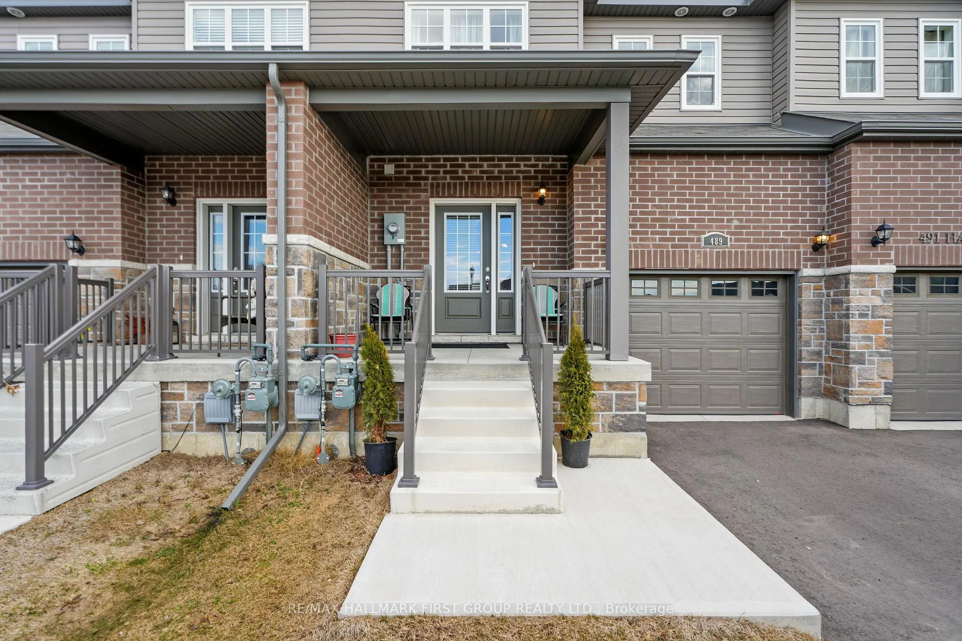 Photo 3 of 489 Hayward Street, Cobourg — HOMEH