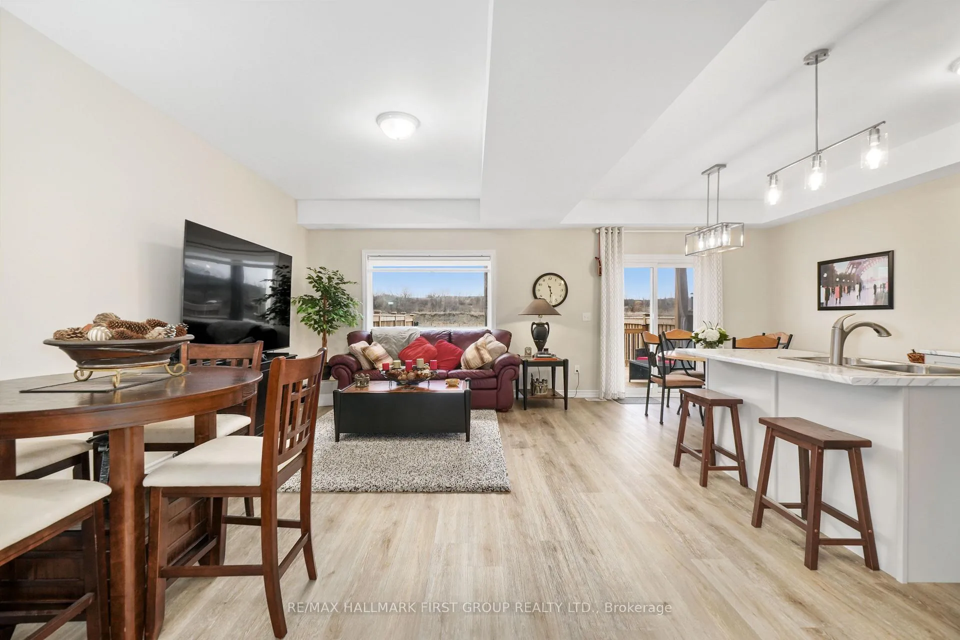 Photo 8 of 489 Hayward Street, Cobourg — HOMEH