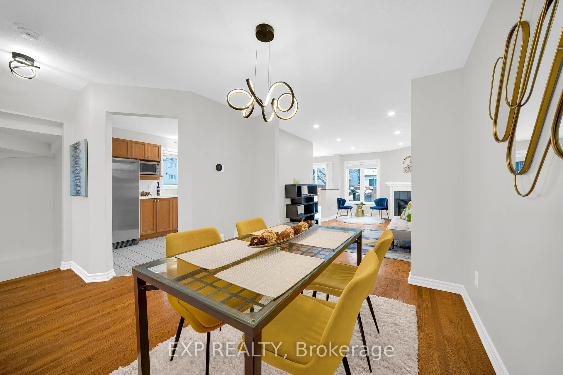 Photo 8 of 140 Whetstone Crescent, Ottawa, Barrhaven East — HOMEH