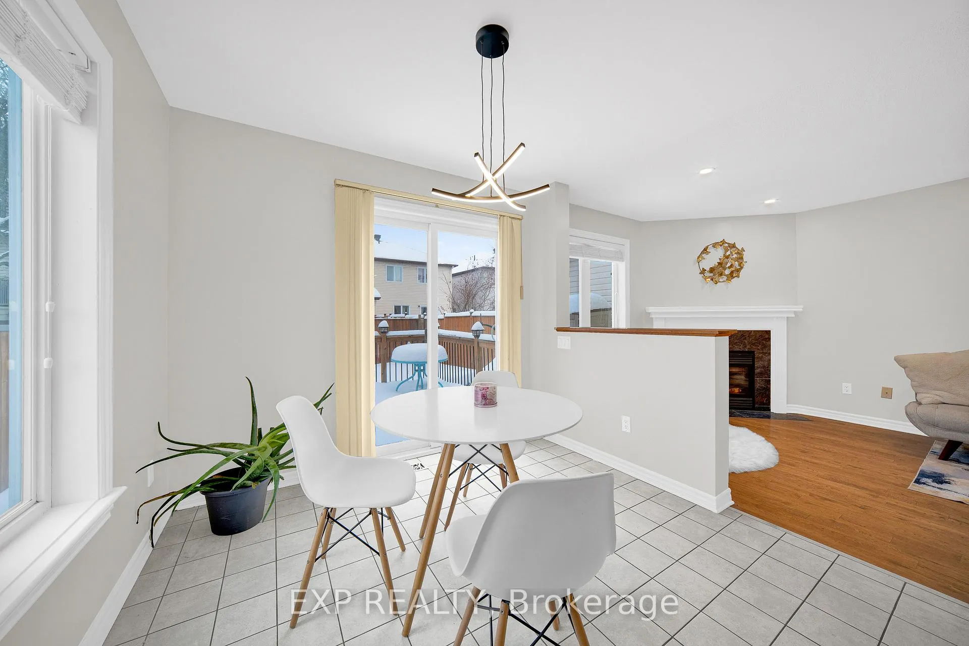 Photo 10 of 140 Whetstone Crescent, Ottawa, Barrhaven East — HOMEH