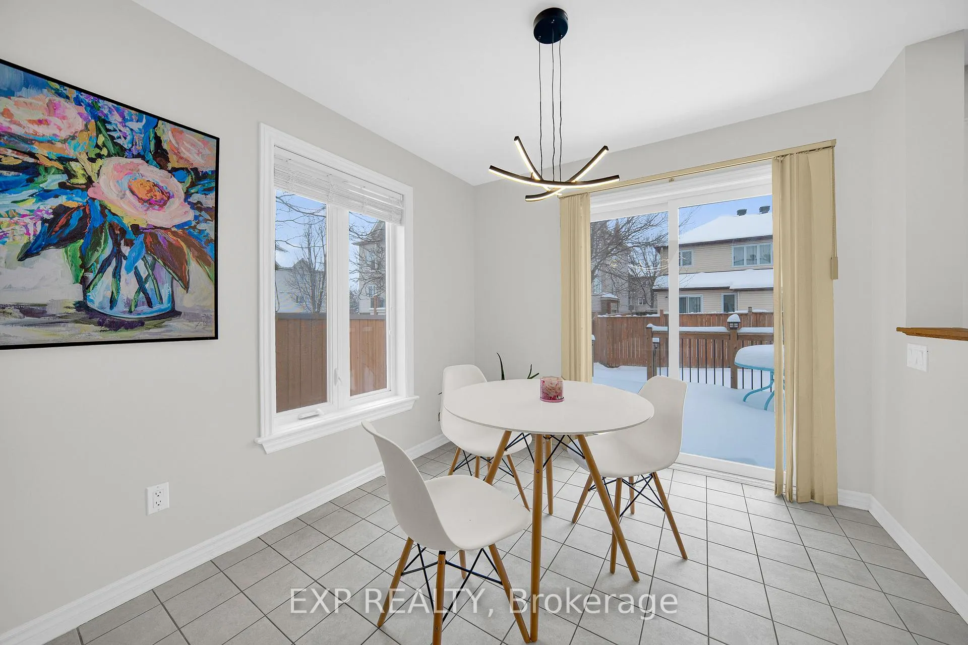 Photo 14 of 140 Whetstone Crescent, Ottawa, Barrhaven East — HOMEH