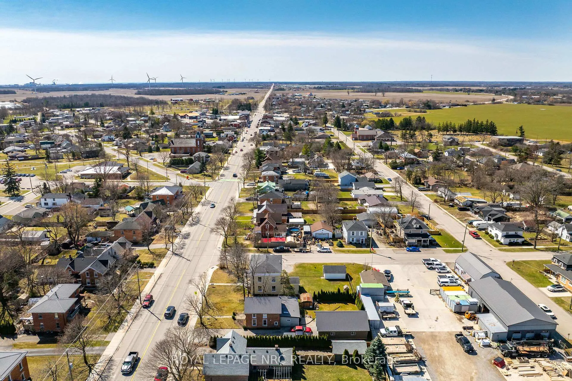 Photo 44 of 2083 Main Street N, Haldimand — HOMEH