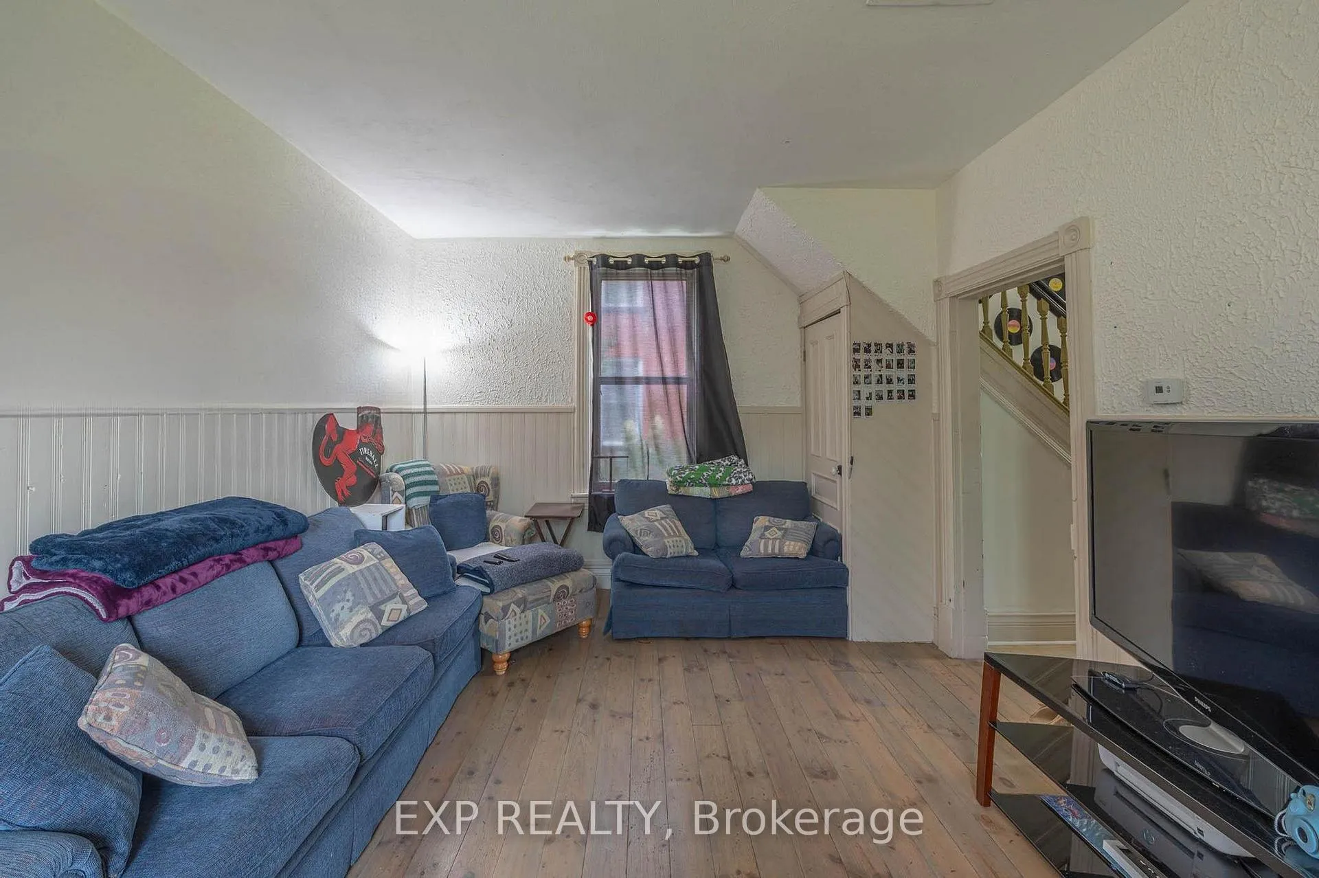 Photo 7 of 1033 Water Street, Peterborough, Northcrest Ward 5 — HOMEH