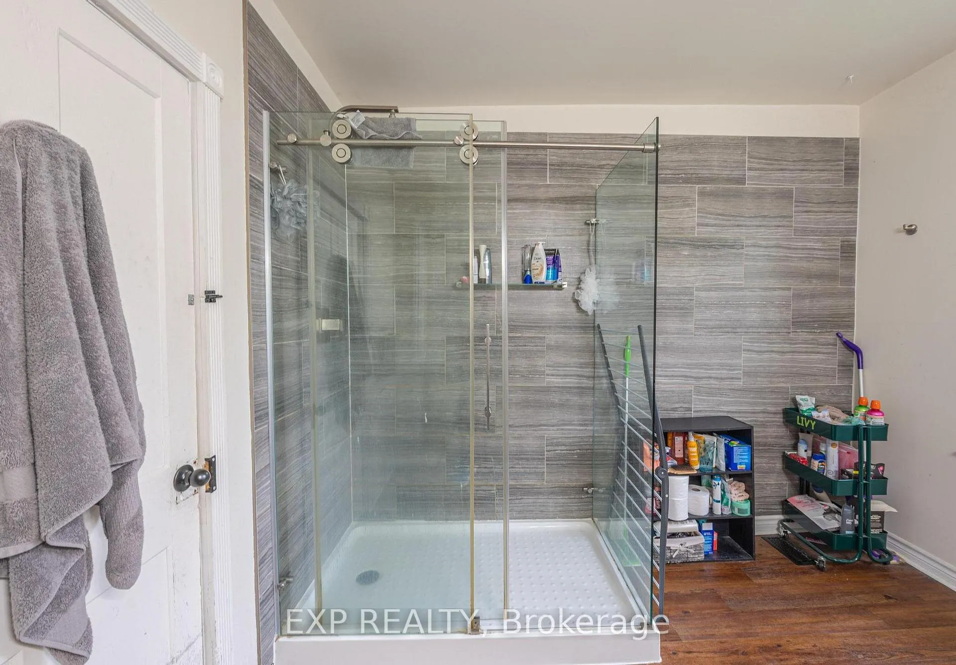 Photo 22 of 1033 Water Street, Peterborough, Northcrest Ward 5 — HOMEH