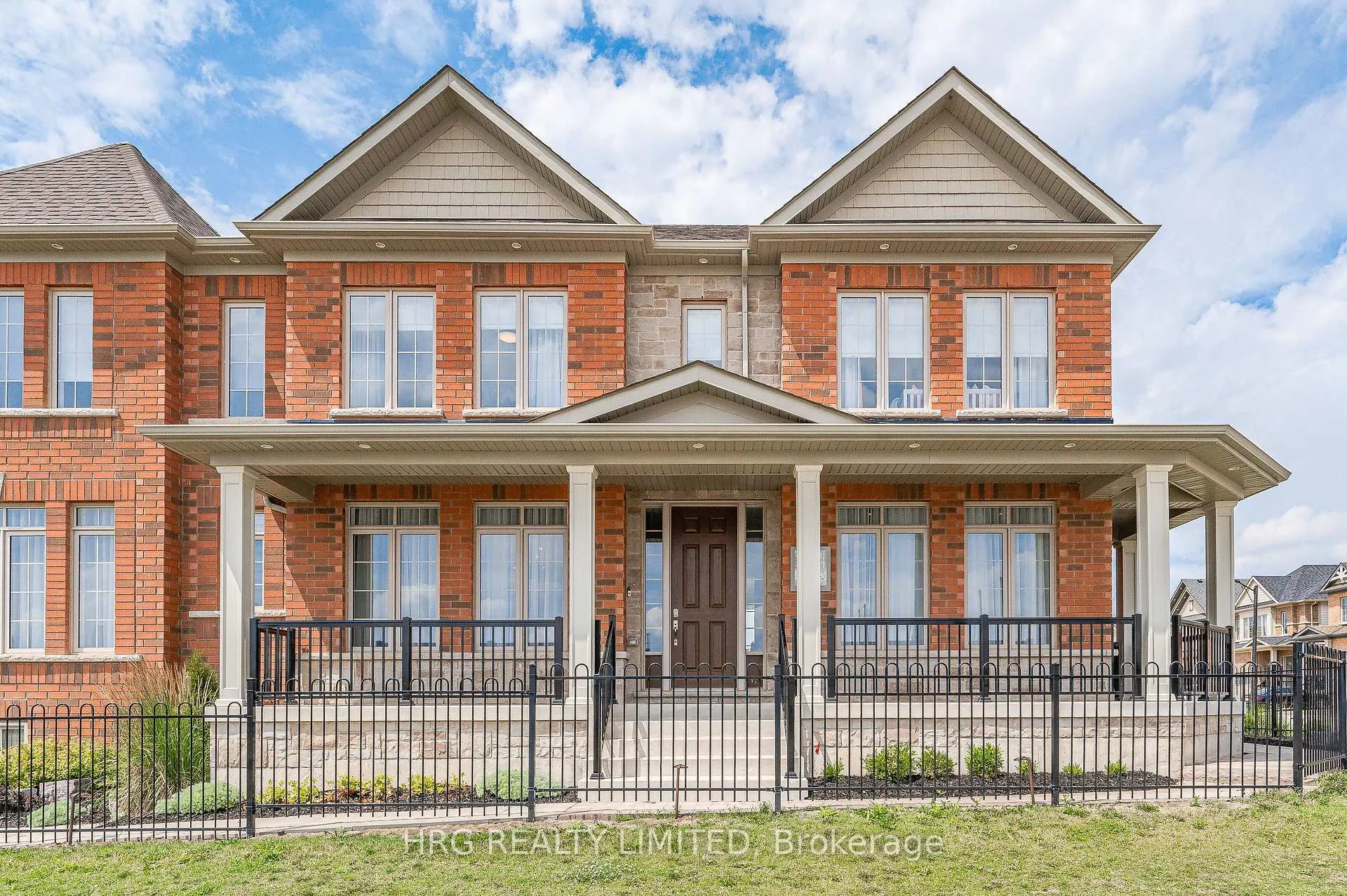 Photo 2 of 3 William Dunlop Street, Kitchener — HOMEH
