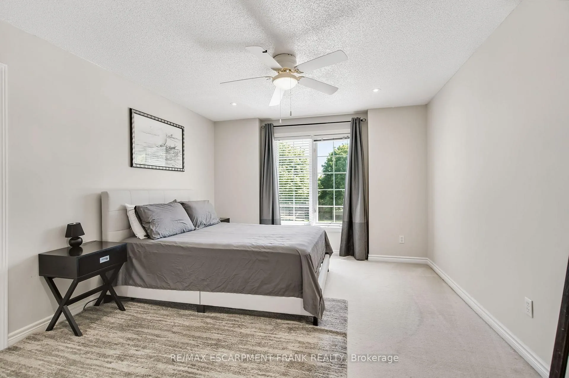 Photo 28 of 205 Portage Lane, Hamilton, Rural Glanbrook — HOMEH