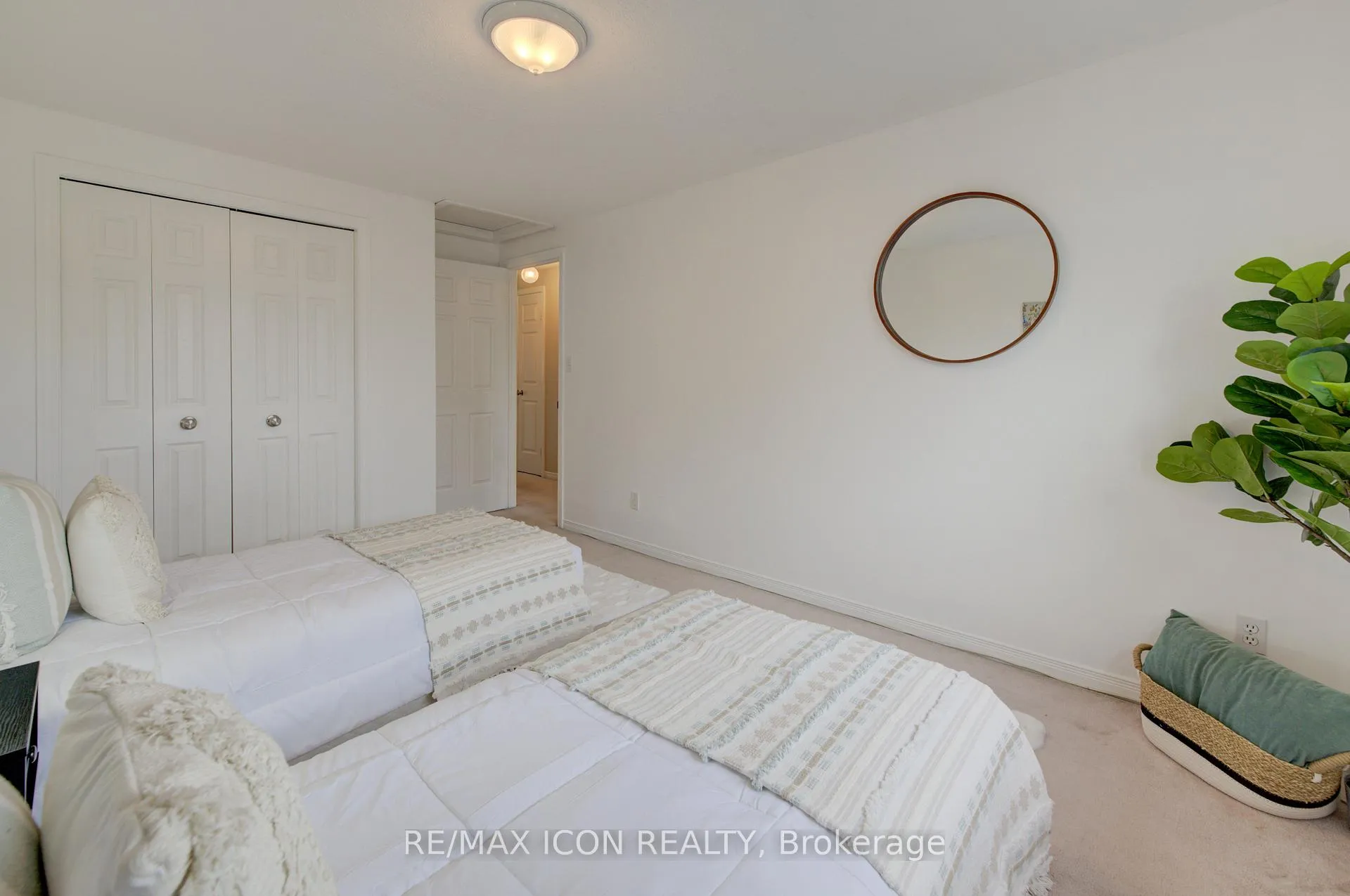 Photo 27 of 270 Resurrection Drive, Kitchener — HOMEH