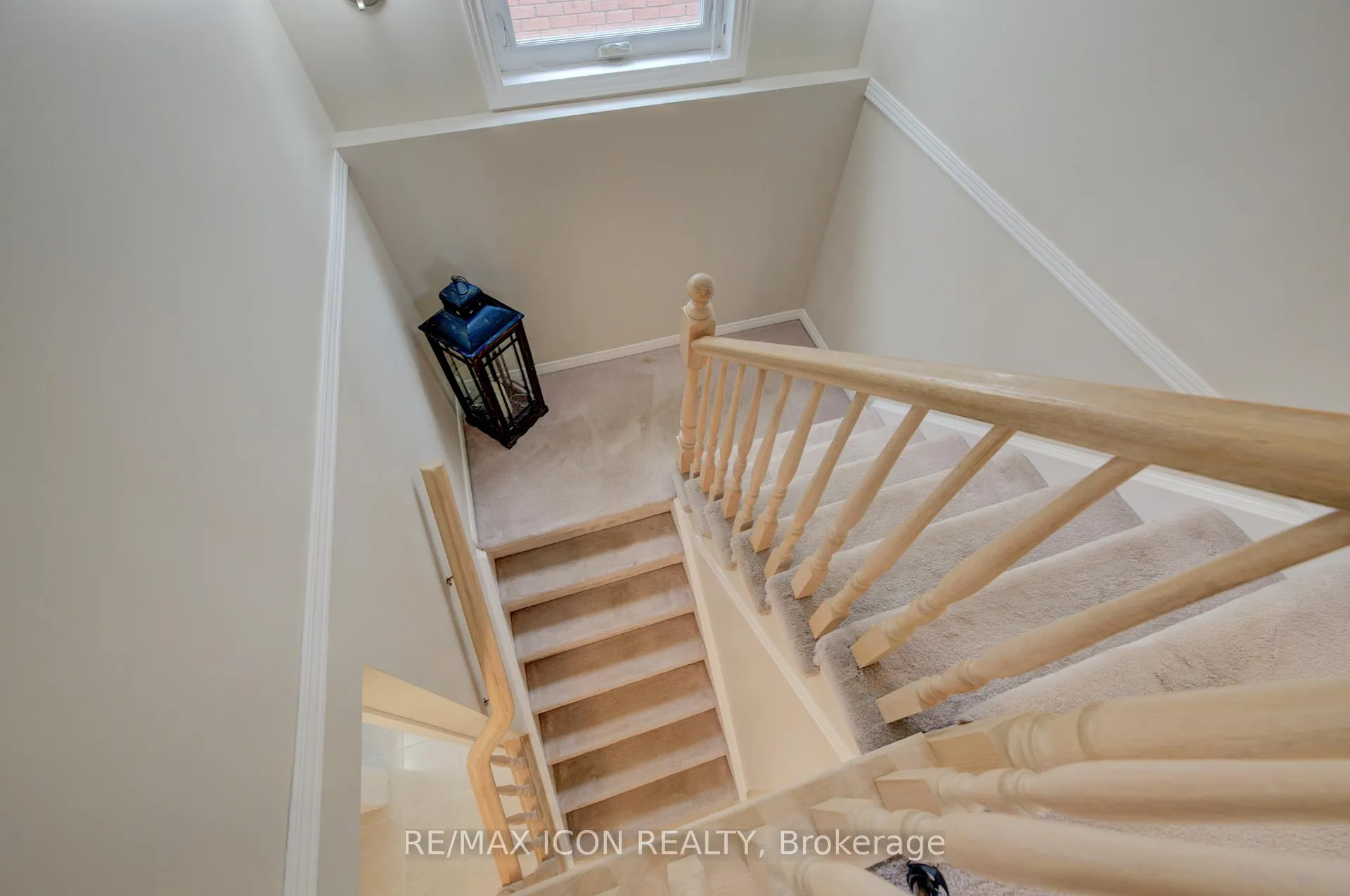 Photo 28 of 270 Resurrection Drive, Kitchener — HOMEH