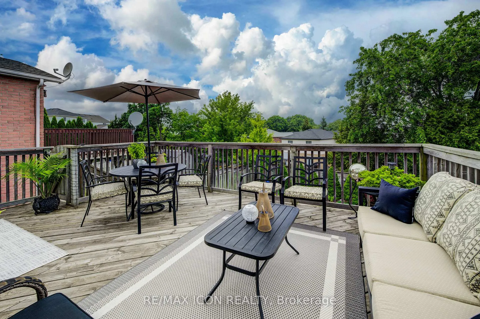 Photo 40 of 270 Resurrection Drive, Kitchener — HOMEH