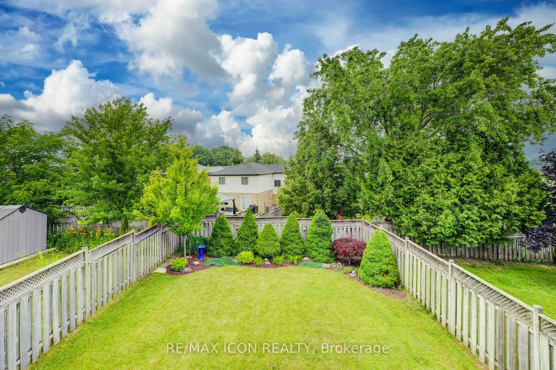 Photo 42 of 270 Resurrection Drive, Kitchener — HOMEH