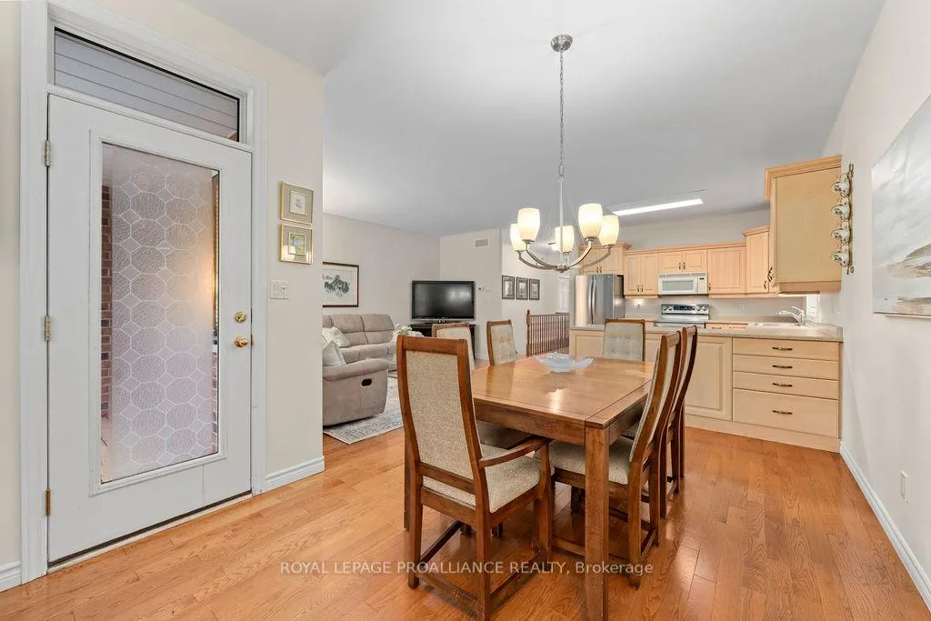 Photo 27 of 52 Simcoe Drive, Belleville, Thurlow Ward — HOMEH