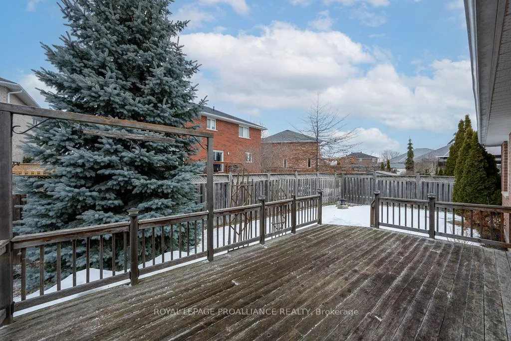 Photo 28 of 52 Simcoe Drive, Belleville, Thurlow Ward — HOMEH