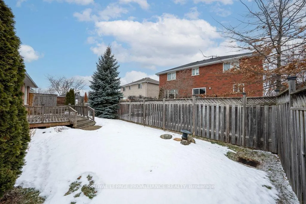 Photo 41 of 52 Simcoe Drive, Belleville, Thurlow Ward — HOMEH