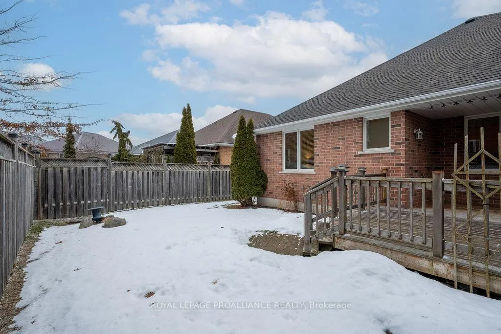 Photo 44 of 52 Simcoe Drive, Belleville, Thurlow Ward — HOMEH