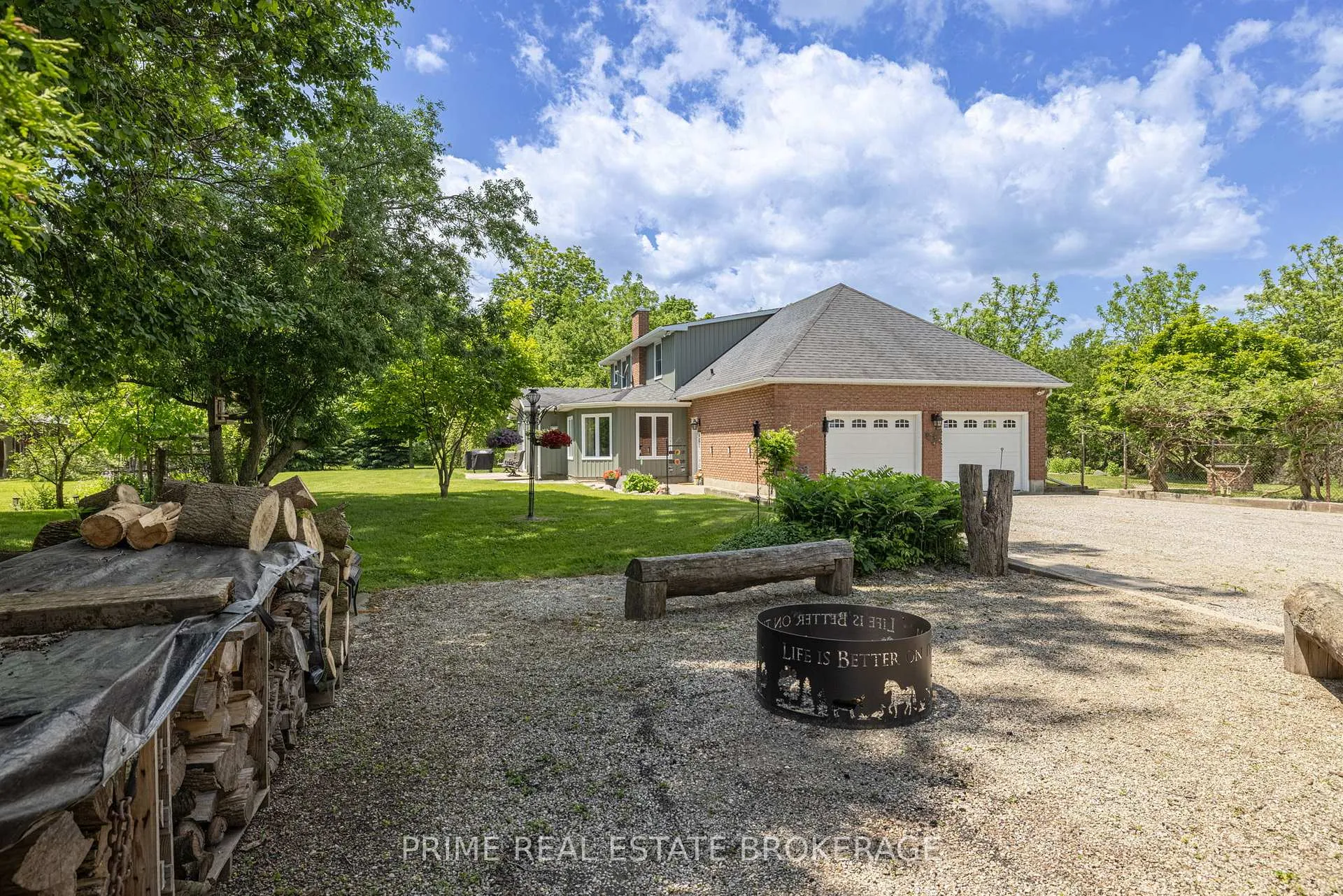 Photo 2 of 3304 Cromarty Drive, Thames Centre, Putnam — HOMEH