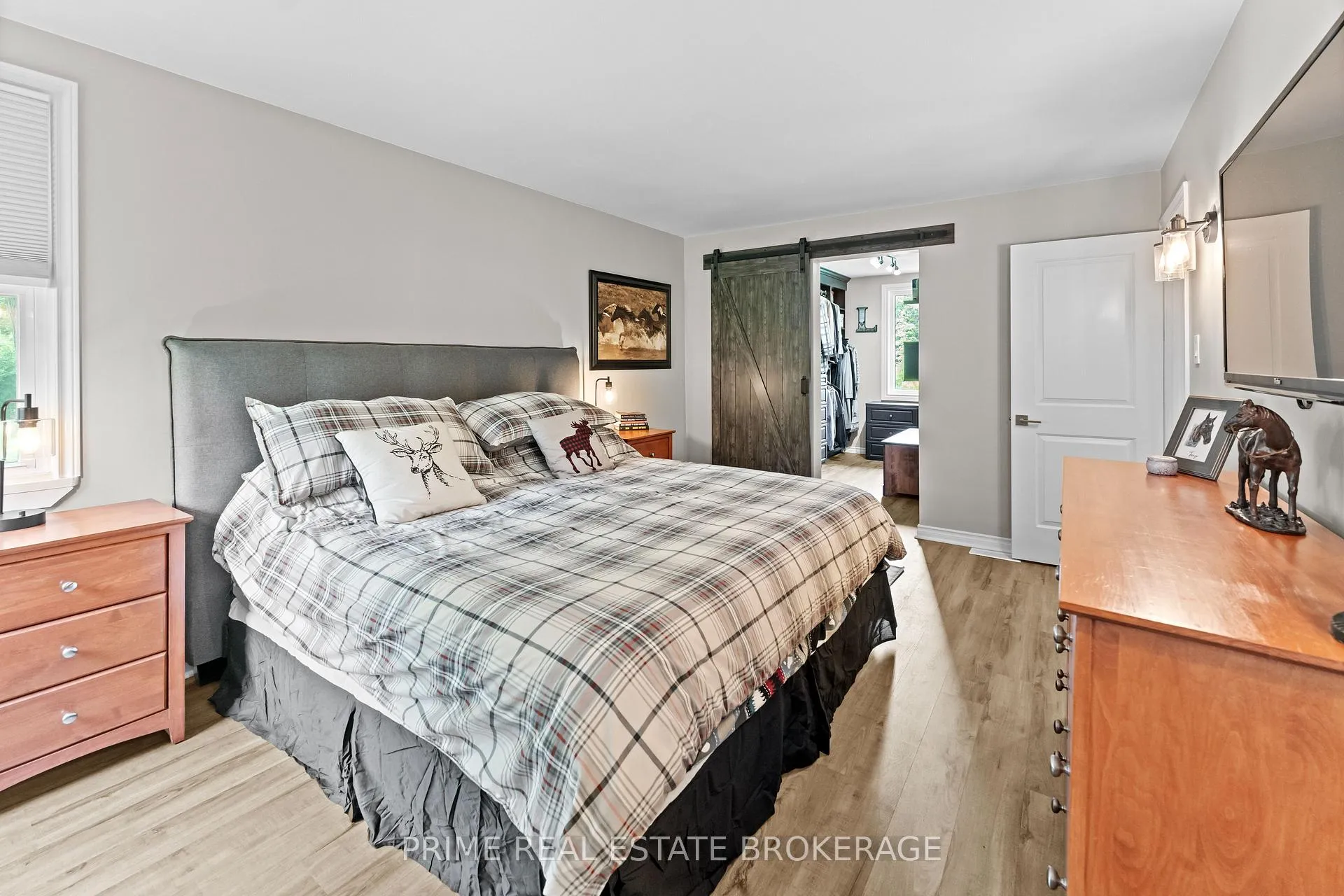 Photo 26 of 3304 Cromarty Drive, Thames Centre, Putnam — HOMEH