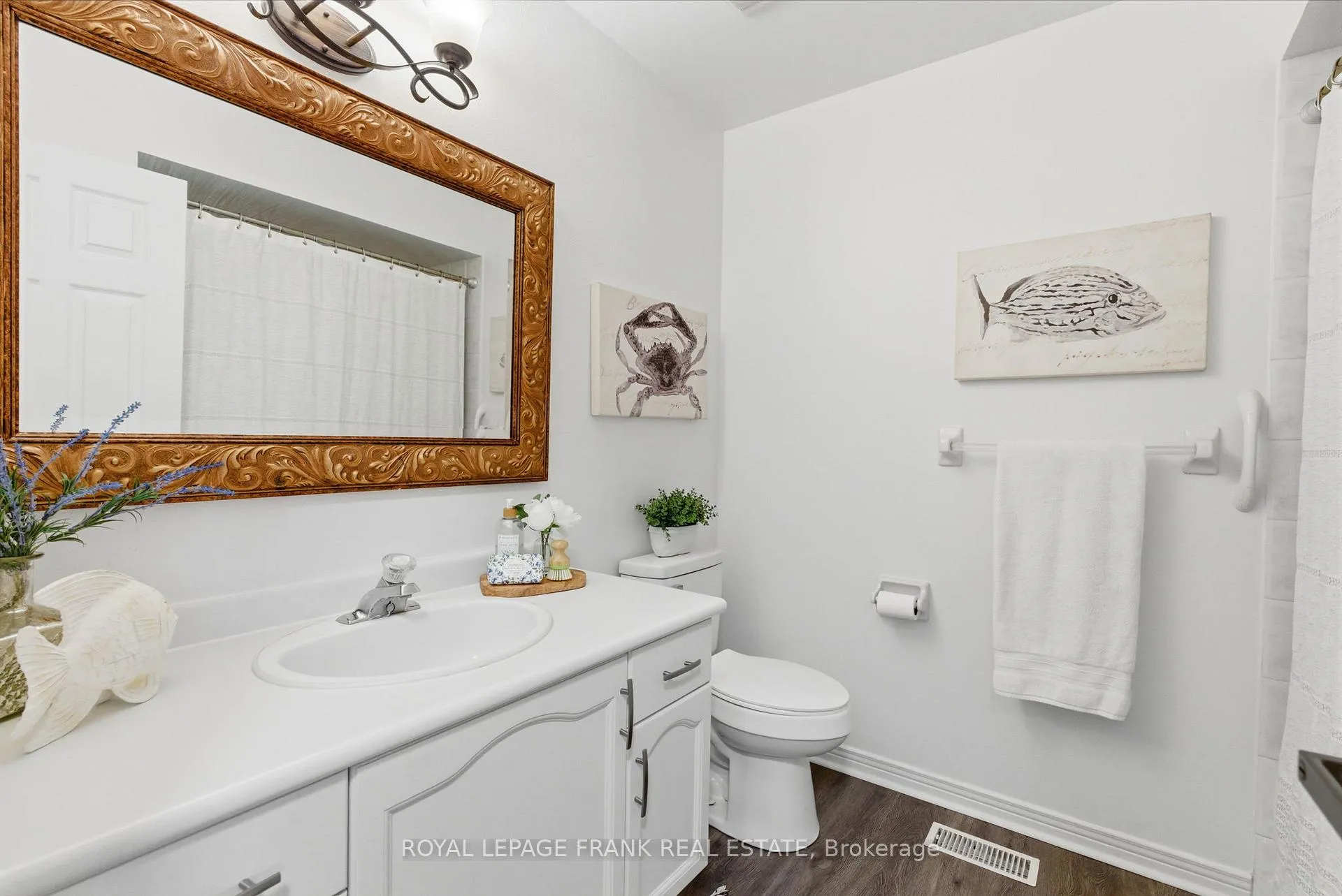Photo 30 of 59 Short Crescent, Clarington, Courtice — HOMEH