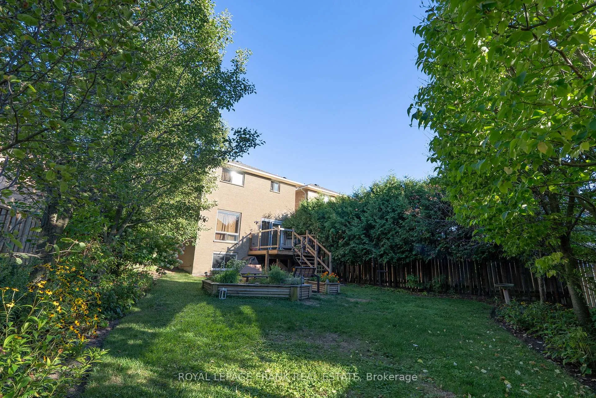 Photo 38 of 59 Short Crescent, Clarington, Courtice — HOMEH