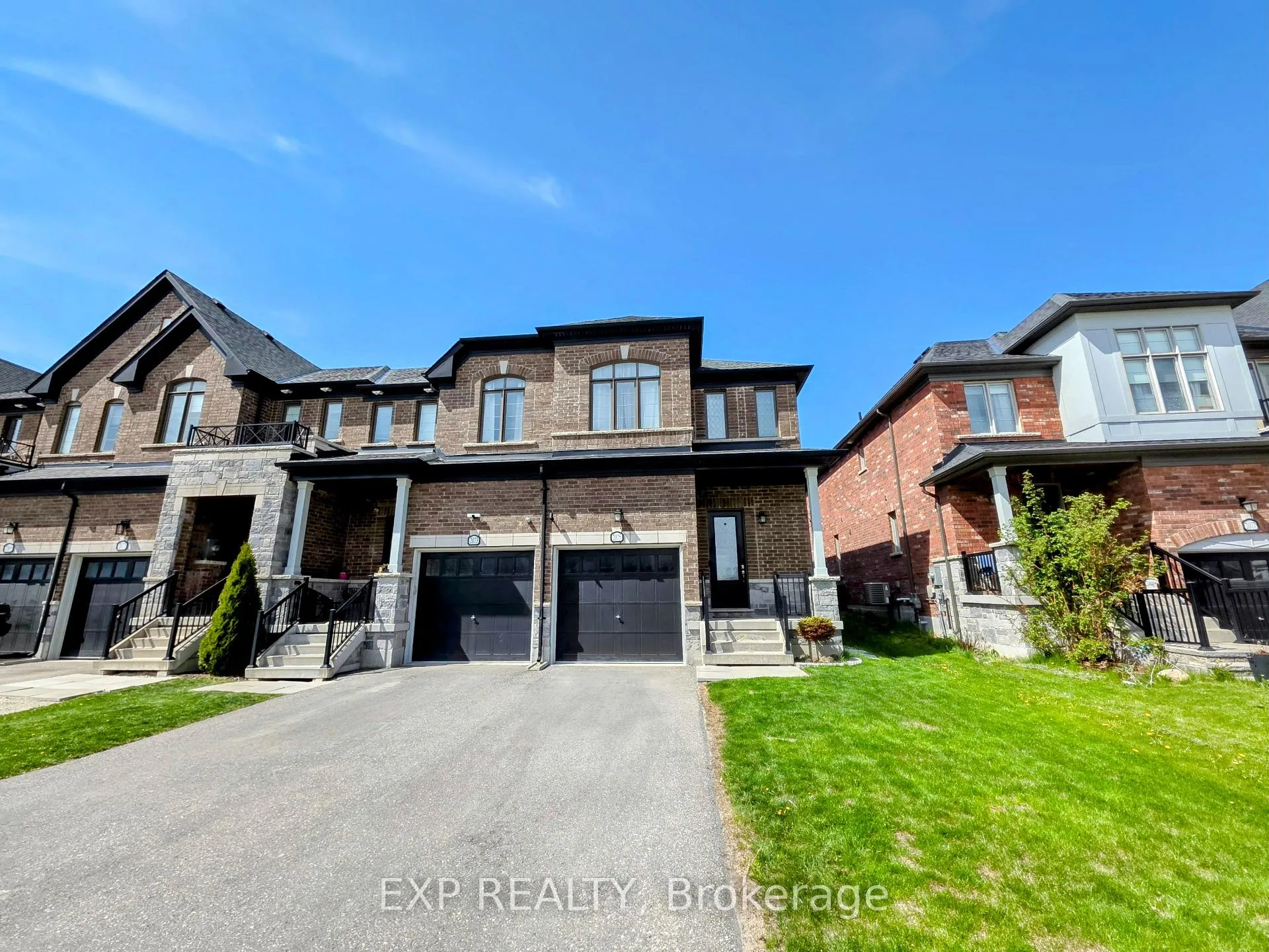 Photo 1 of 2075 Dale Road, Innisfil, Alcona — HOMEH