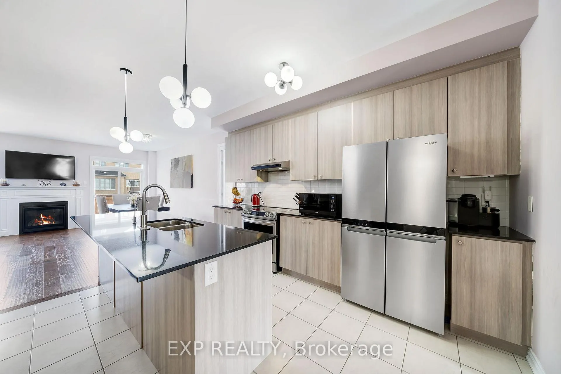 Photo 13 of 2075 Dale Road, Innisfil, Alcona — HOMEH