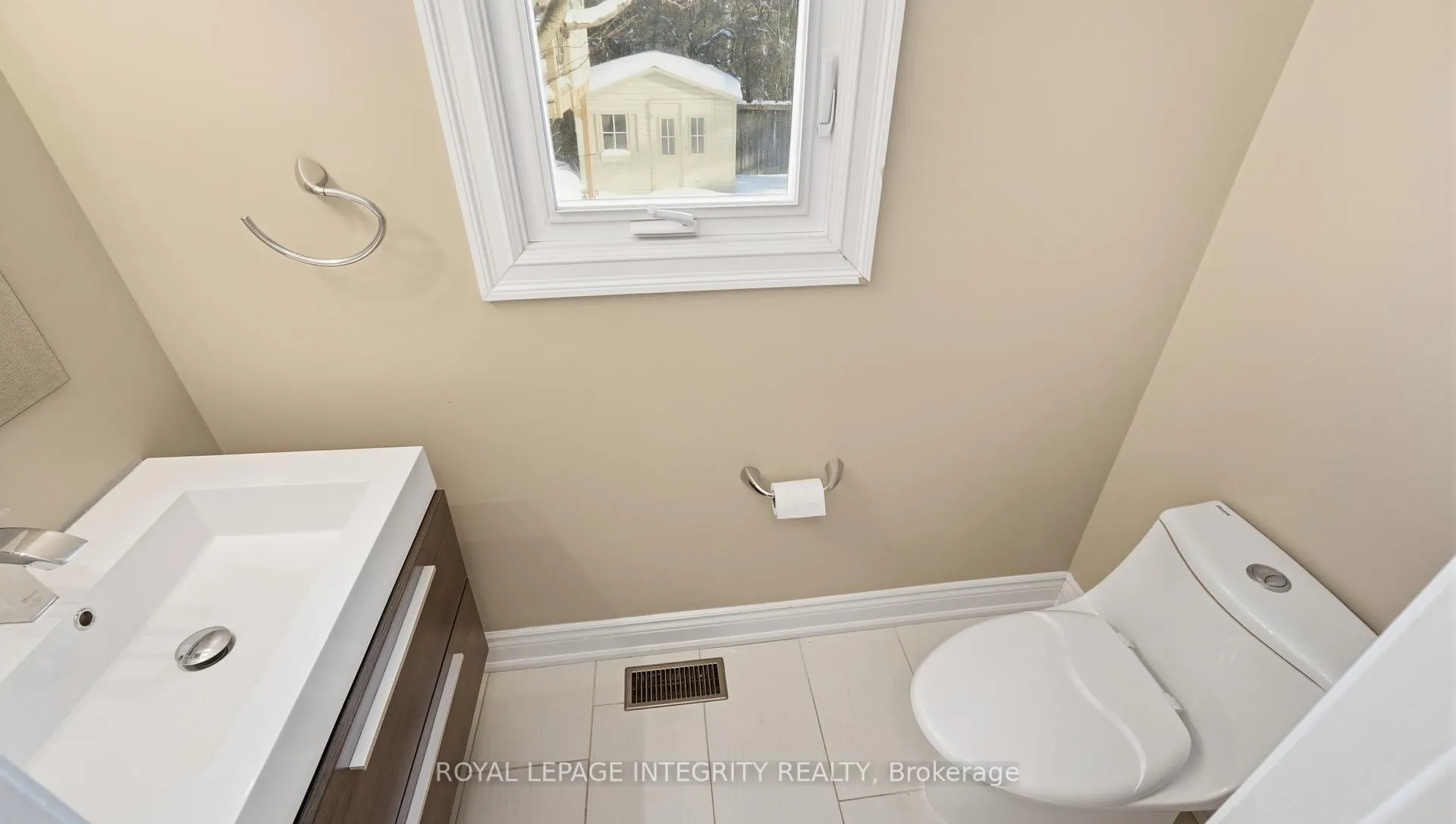Photo 15 of 1055 Plante Drive, Ottawa, Hunt Club/Western Community — HOMEH