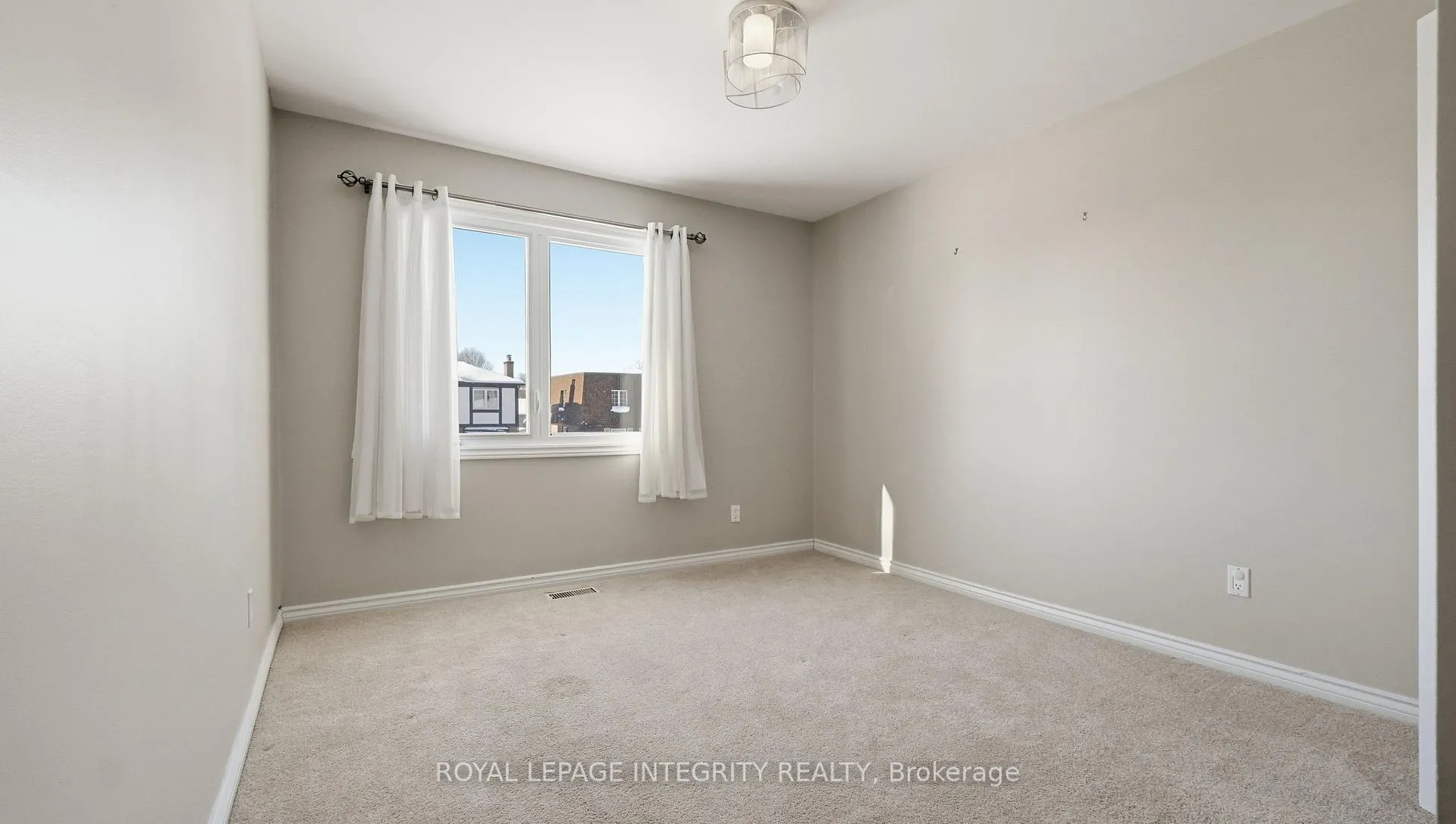 Photo 21 of 1055 Plante Drive, Ottawa, Hunt Club/Western Community — HOMEH