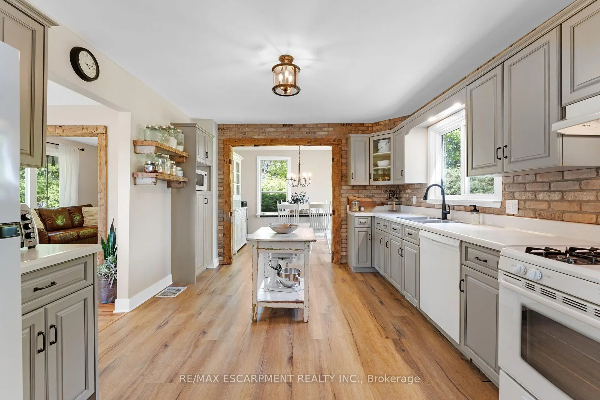 Photo 20 of 764 Regional 20 Road, Pelham, North Pelham — HOMEH