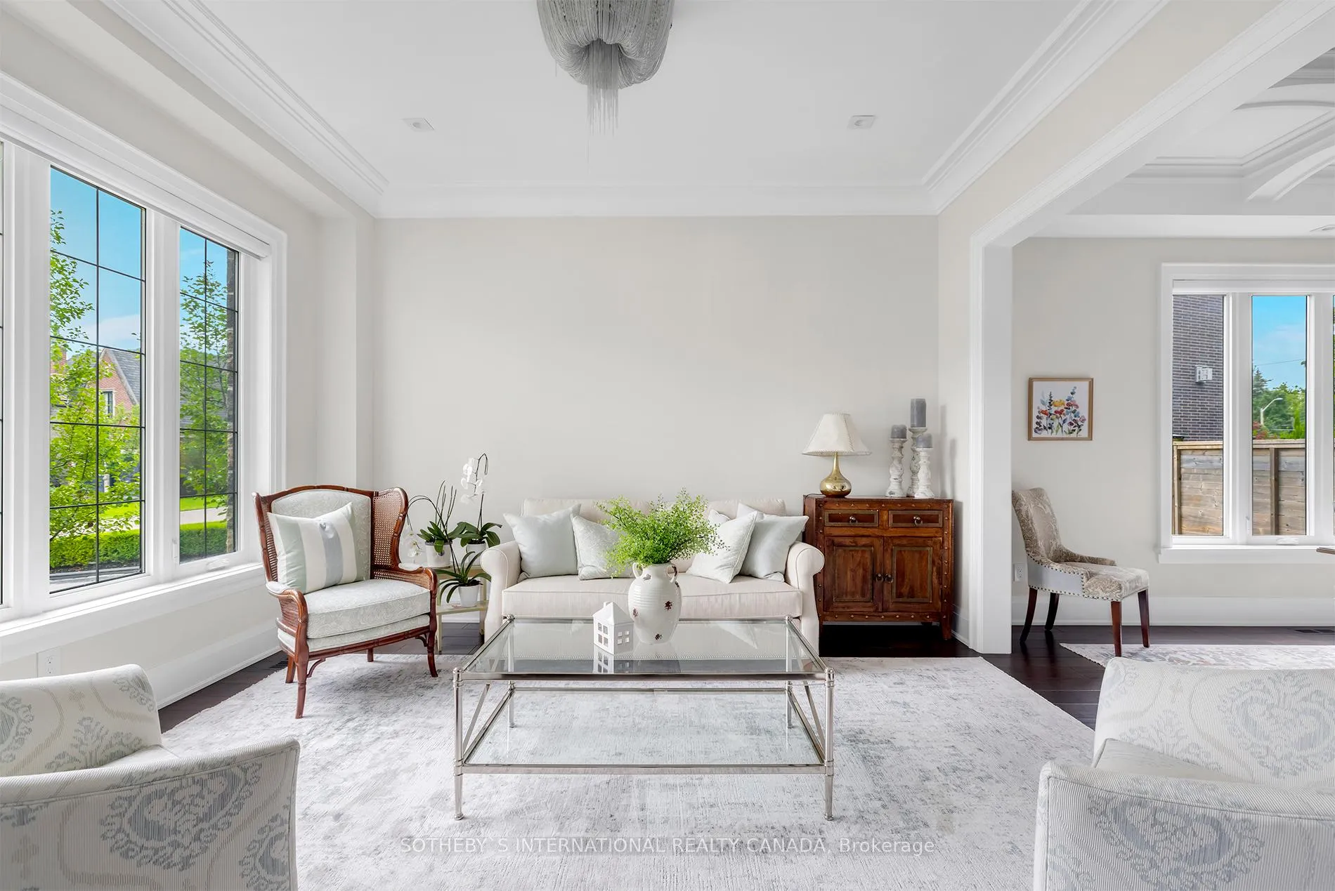 Photo 3 of 94 Donhill Crescent, Vaughan, Kleinburg — HOMEH