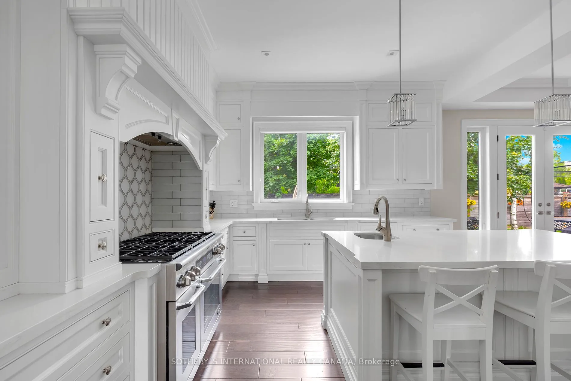 Photo 9 of 94 Donhill Crescent, Vaughan, Kleinburg — HOMEH