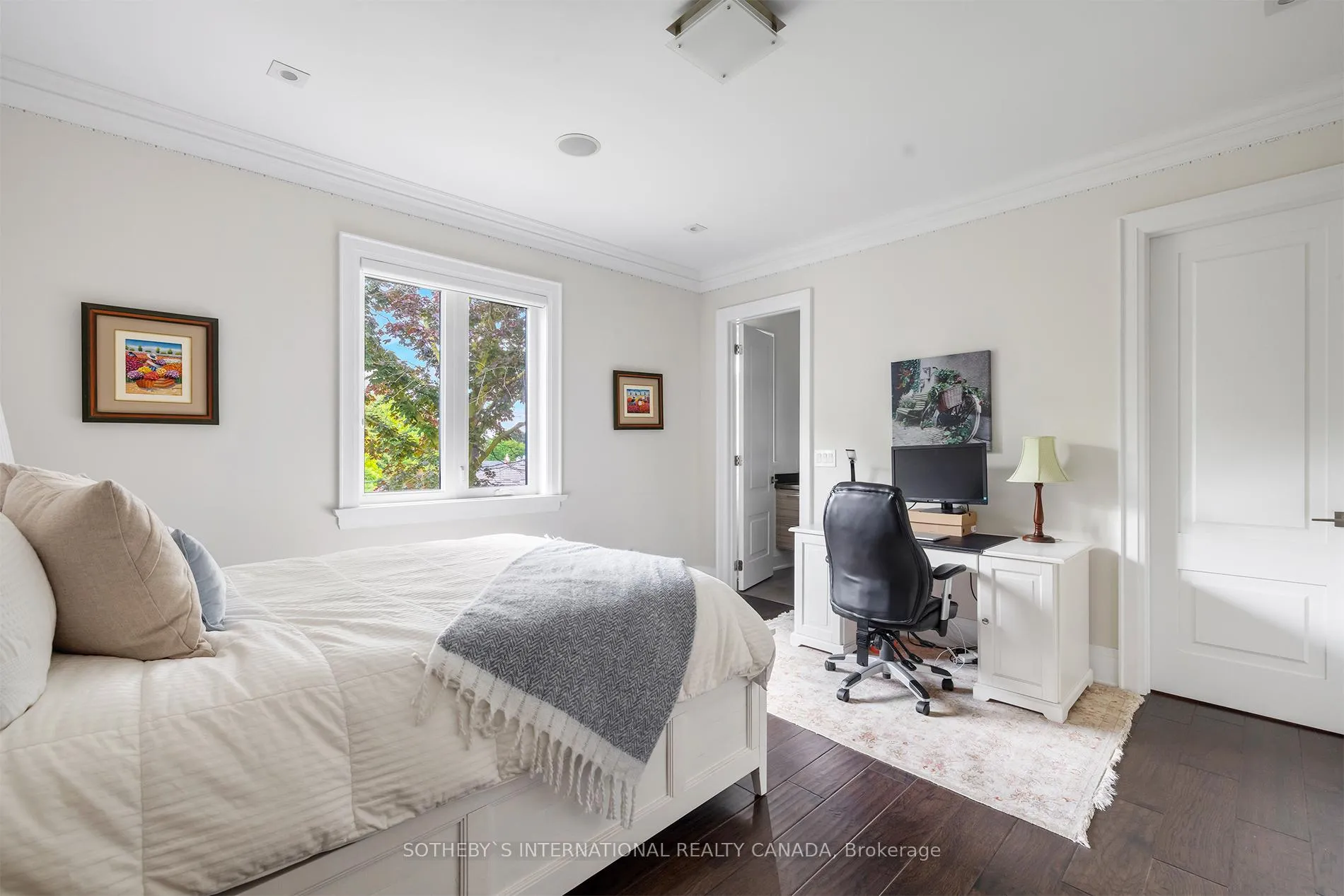 Photo 15 of 94 Donhill Crescent, Vaughan, Kleinburg — HOMEH