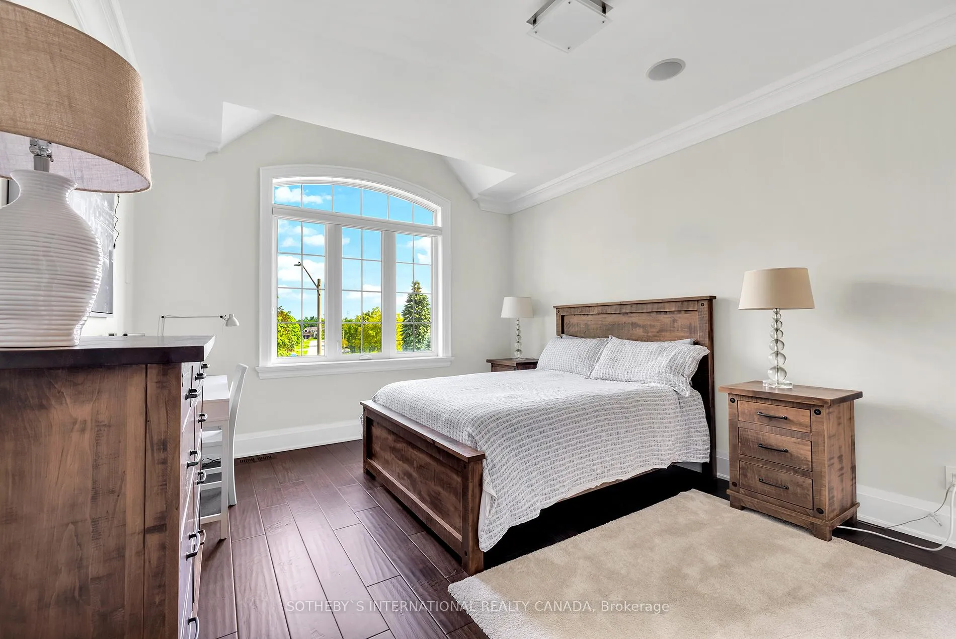 Photo 21 of 94 Donhill Crescent, Vaughan, Kleinburg — HOMEH