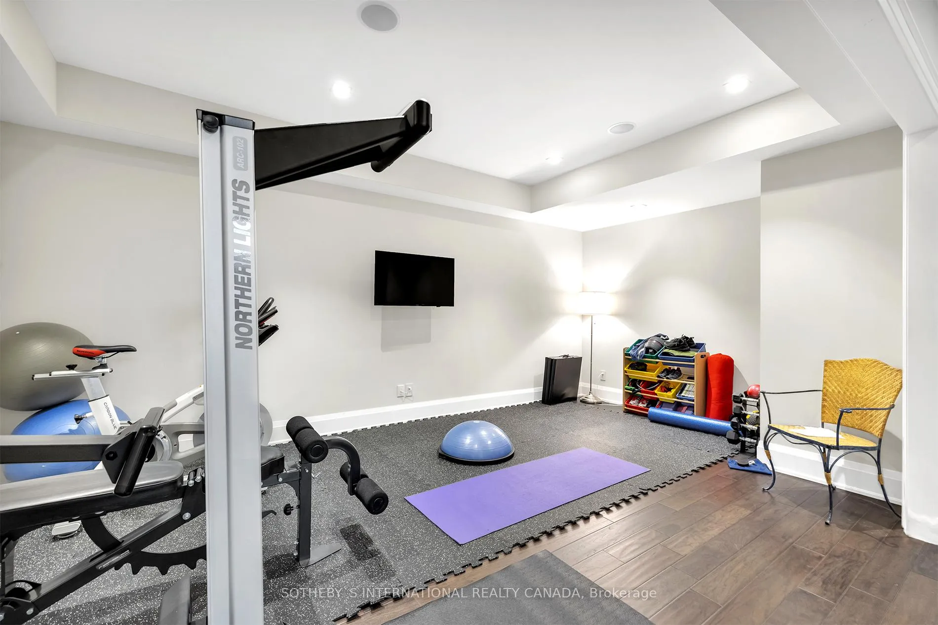 Photo 32 of 94 Donhill Crescent, Vaughan, Kleinburg — HOMEH