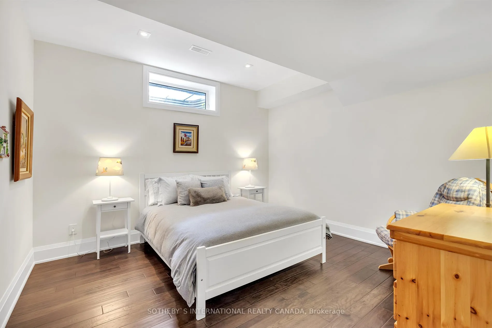Photo 33 of 94 Donhill Crescent, Vaughan, Kleinburg — HOMEH