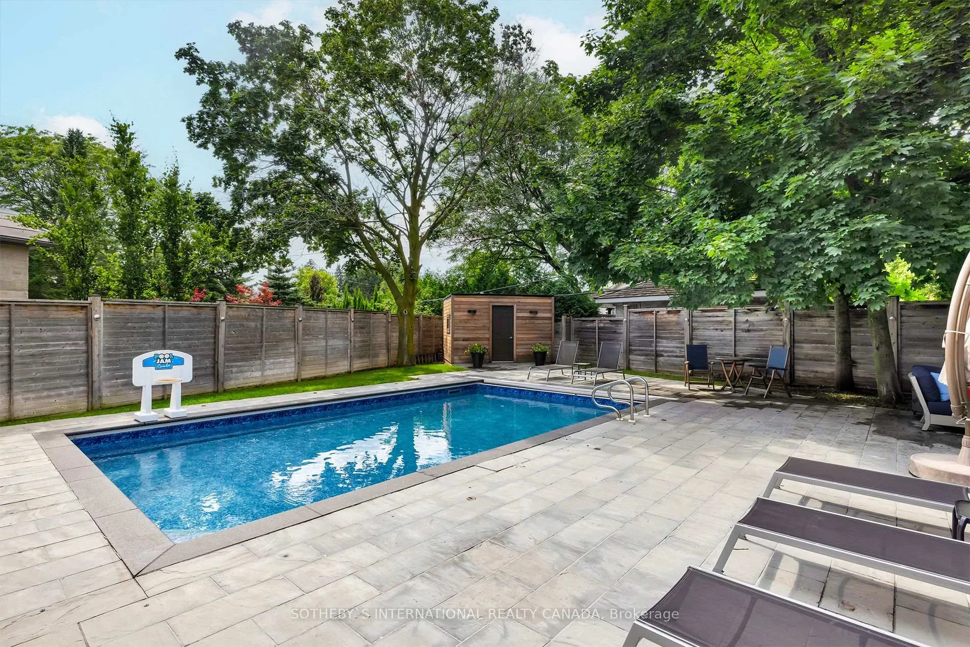 Photo 37 of 94 Donhill Crescent, Vaughan, Kleinburg — HOMEH