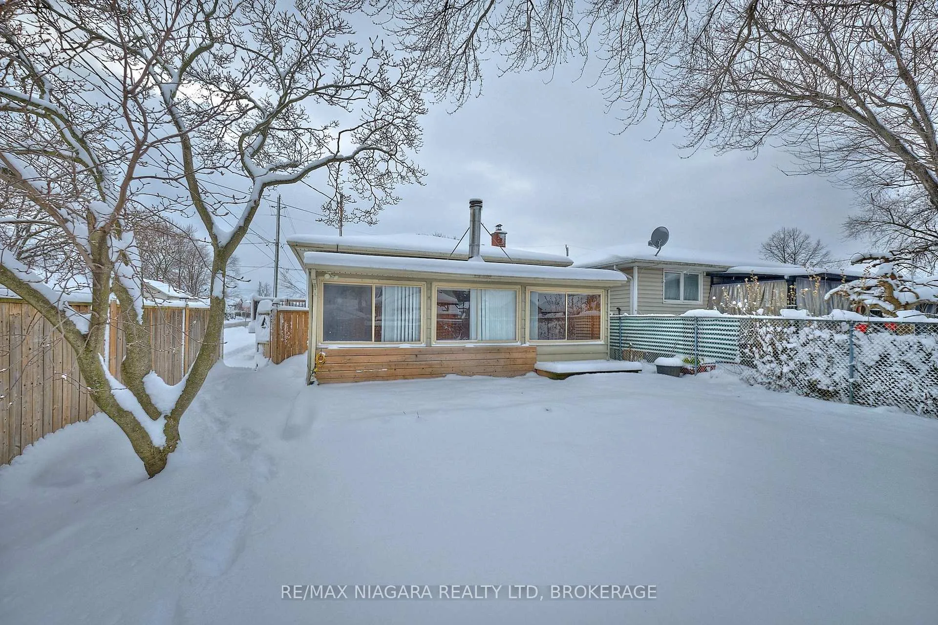Photo 31 of 23 Alexandra Boulevard, St. Catharines, Secord Woods — HOMEH