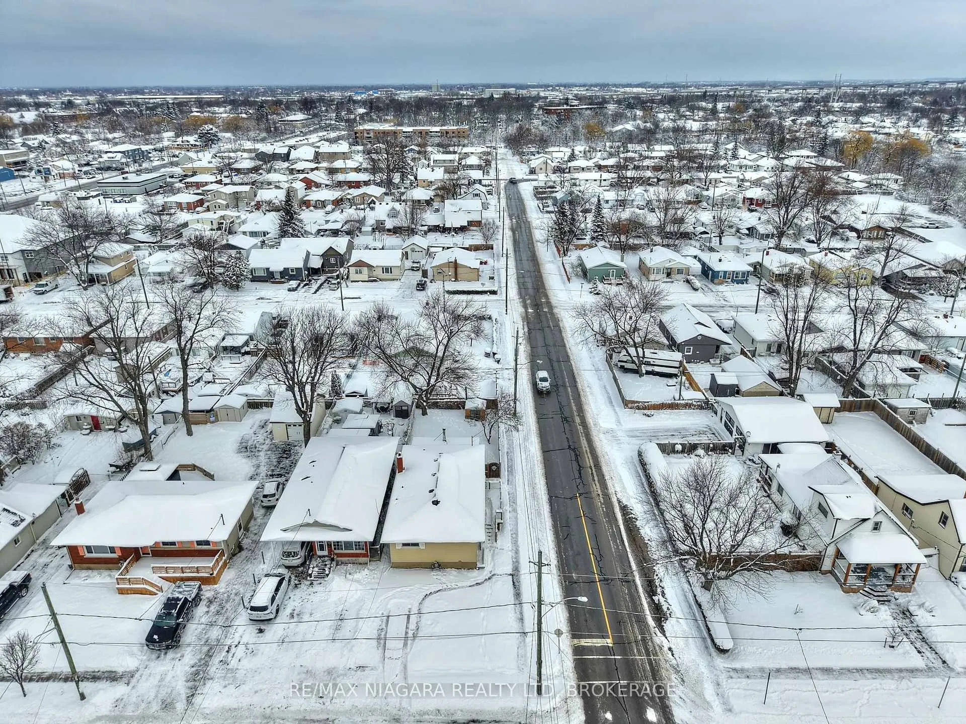 Photo 39 of 23 Alexandra Boulevard, St. Catharines, Secord Woods — HOMEH