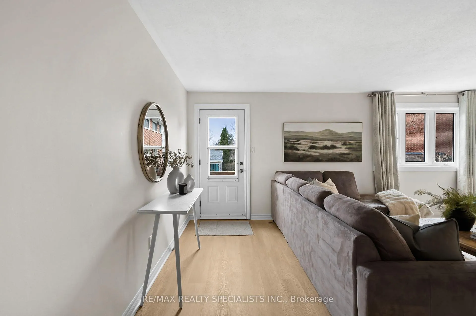 Photo 9 of 5556 Schueller Crescent, Burlington, Appleby — HOMEH