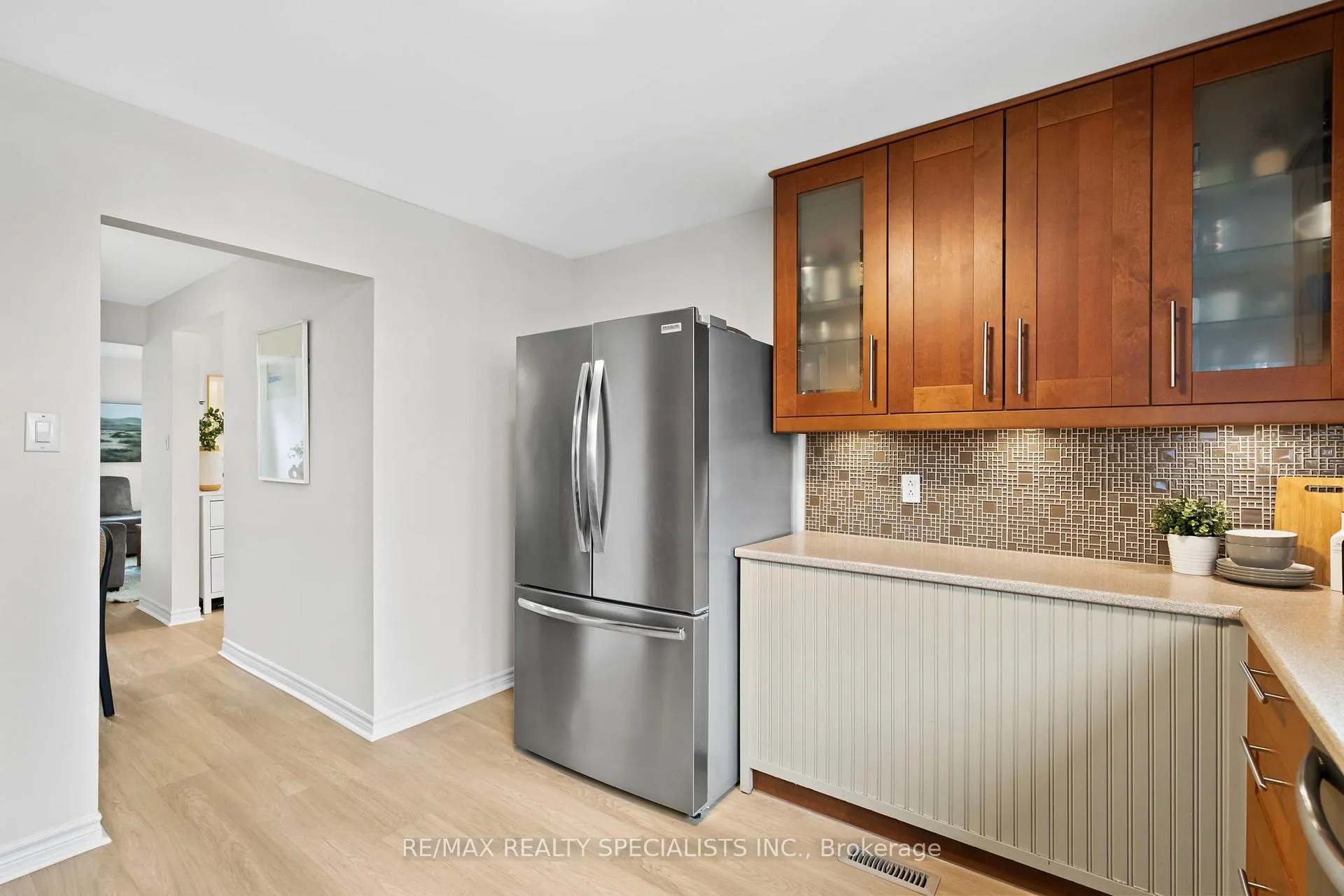 Photo 14 of 5556 Schueller Crescent, Burlington, Appleby — HOMEH