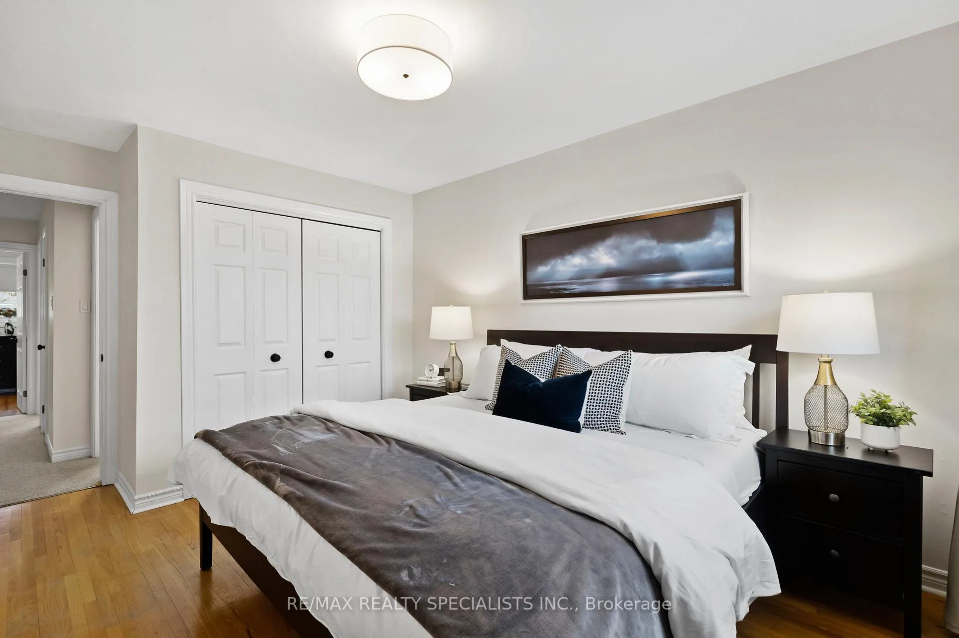 Photo 26 of 5556 Schueller Crescent, Burlington, Appleby — HOMEH