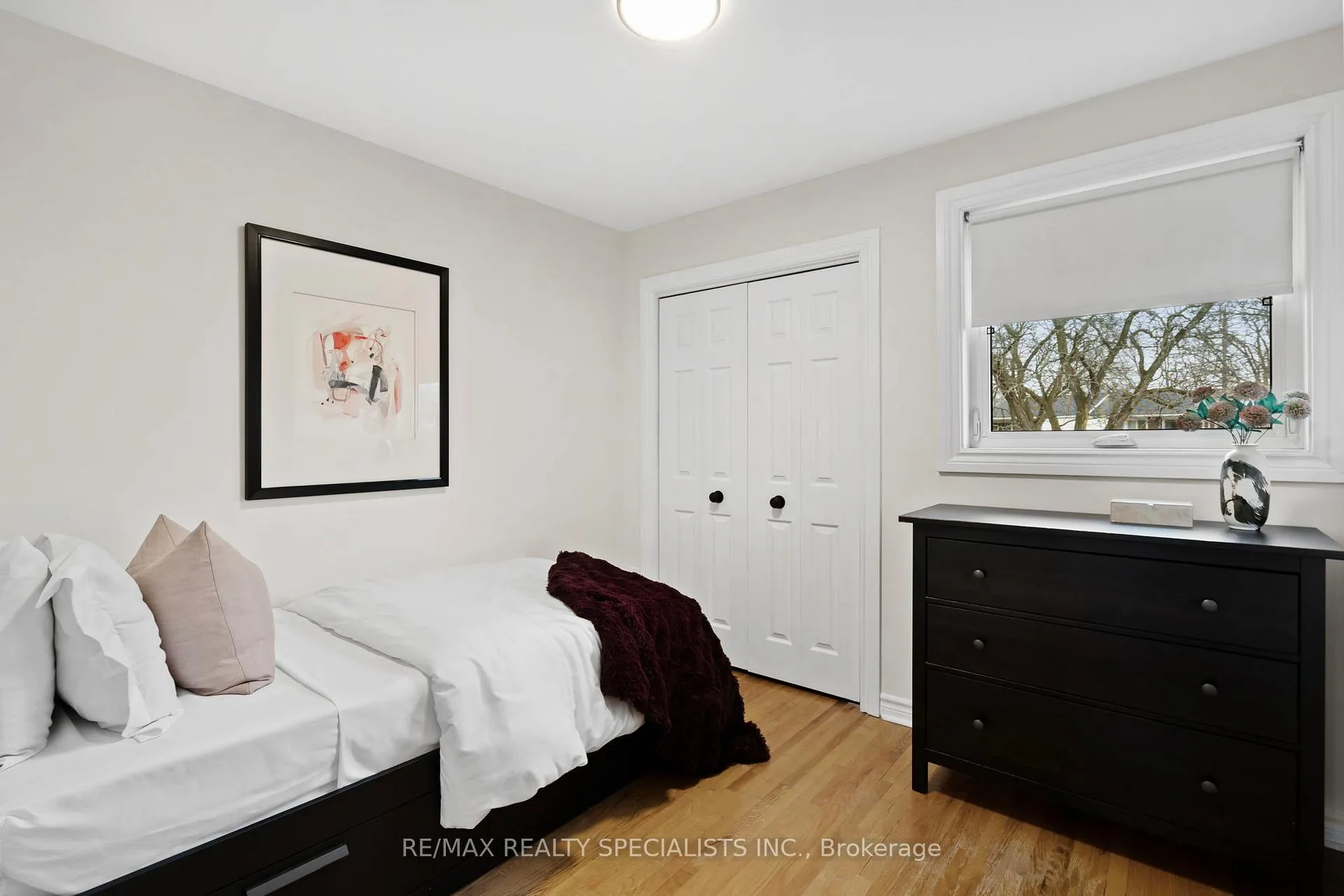 Photo 27 of 5556 Schueller Crescent, Burlington, Appleby — HOMEH
