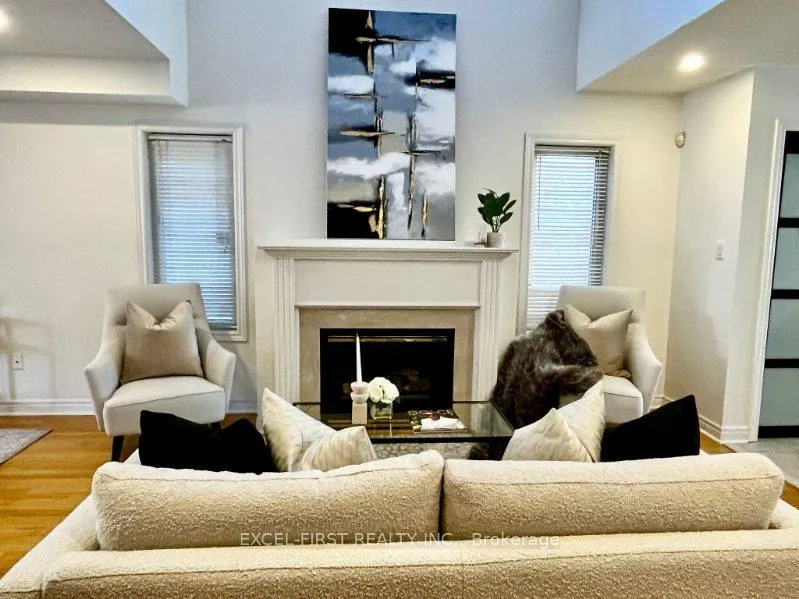 Photo 7 of 42 Sarno Street, Vaughan, Sonoma Heights — HOMEH
