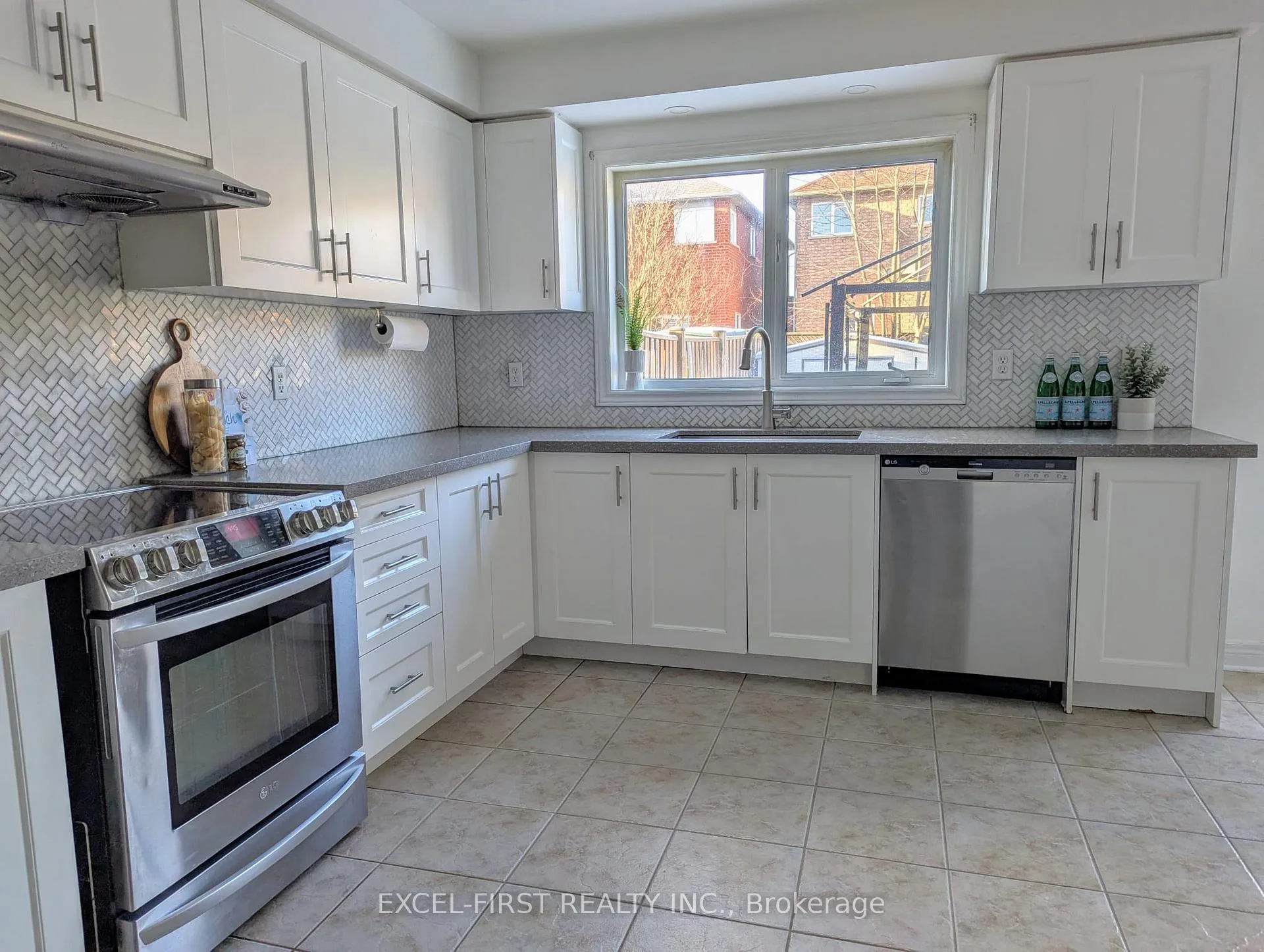 Photo 22 of 42 Sarno Street, Vaughan, Sonoma Heights — HOMEH