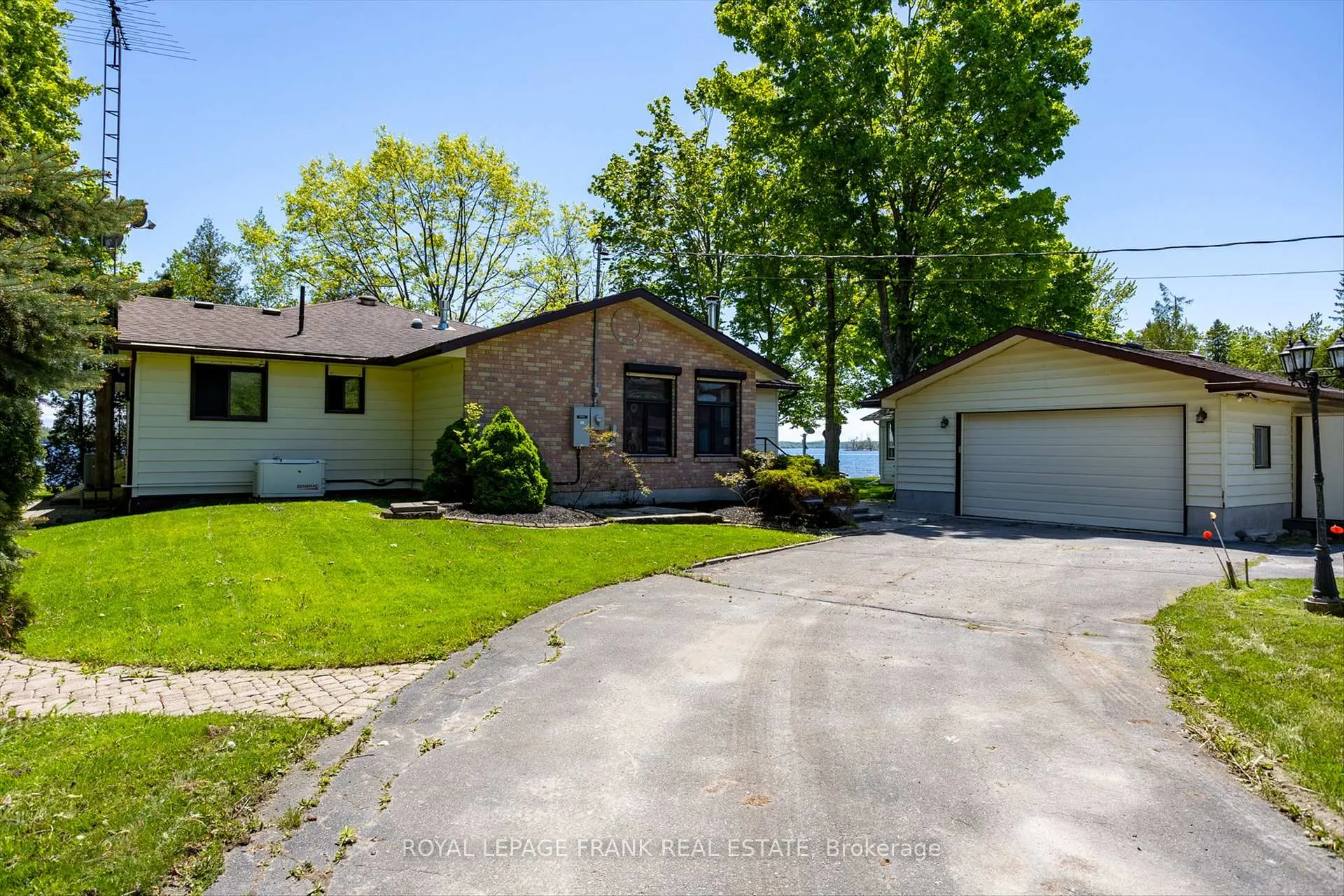 Photo 3 of 3 Clonsilla Drive, Kawartha Lakes, Verulam — HOMEH