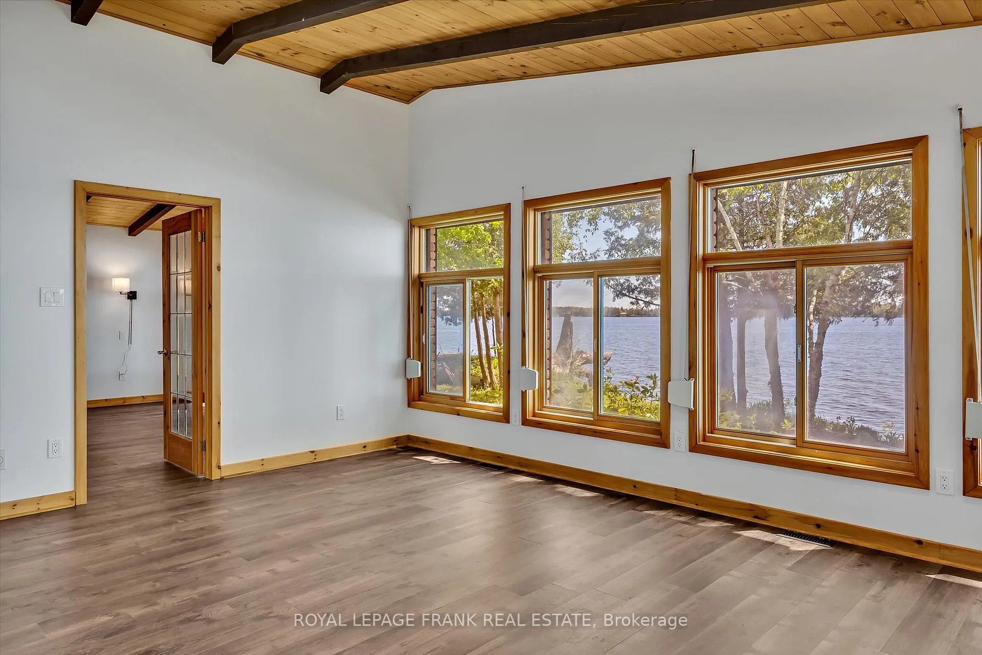Photo 20 of 3 Clonsilla Drive, Kawartha Lakes, Verulam — HOMEH