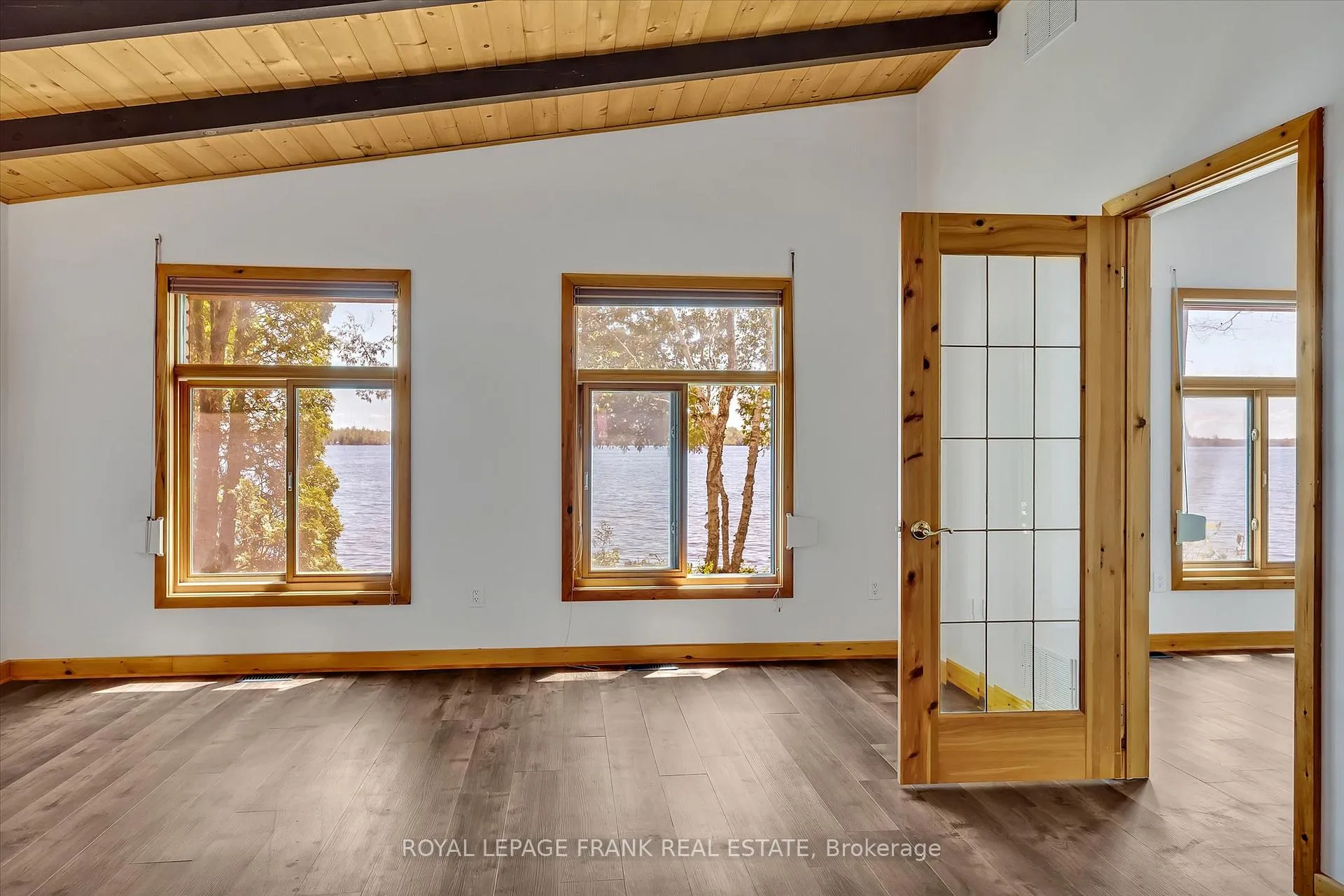 Photo 21 of 3 Clonsilla Drive, Kawartha Lakes, Verulam — HOMEH