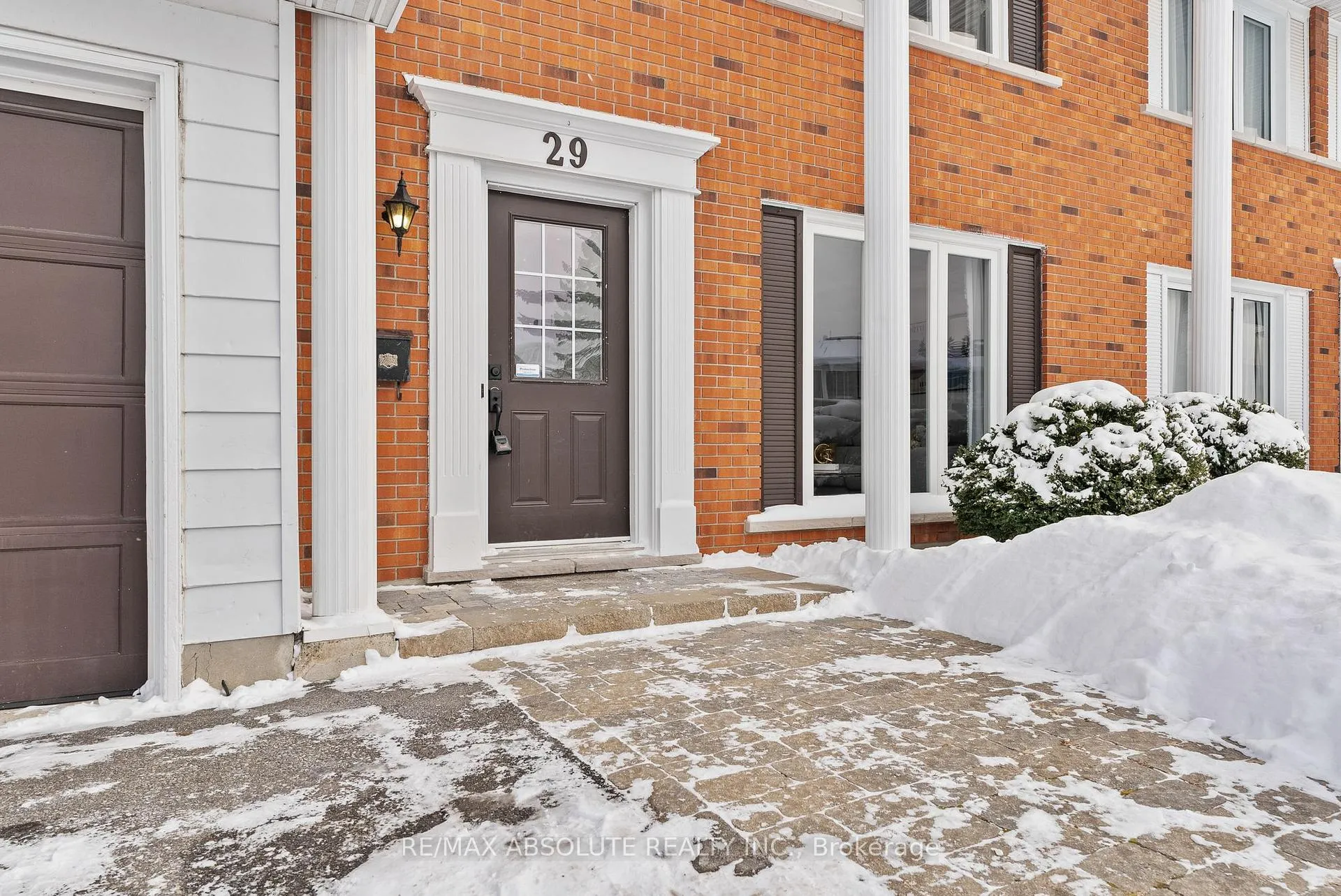 Photo 2 of 29 Bentworth Crescent, Ottawa, Craig Henry/Woodvale — HOMEH