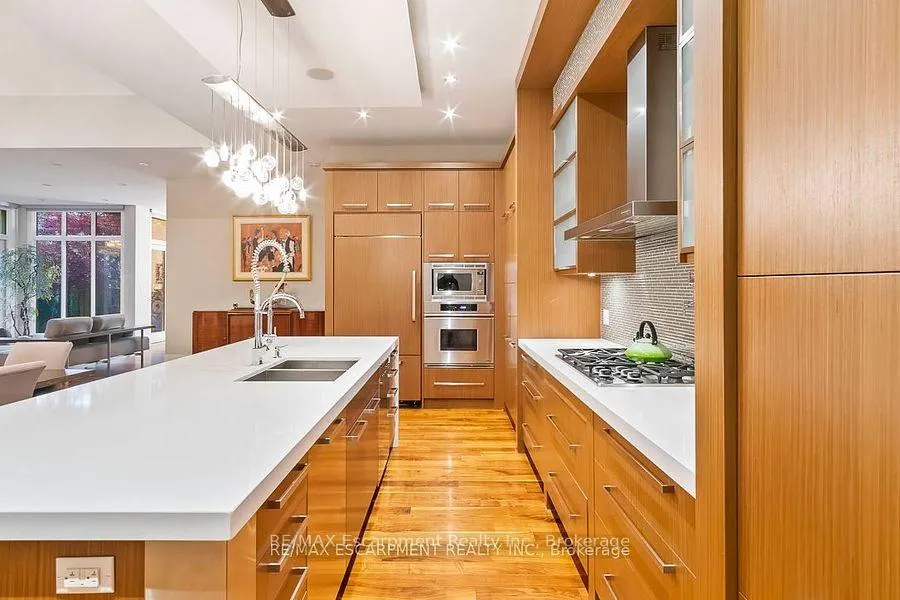 Photo 12 of 1414 Amber Crescent, Oakville, Morrison — HOMEH